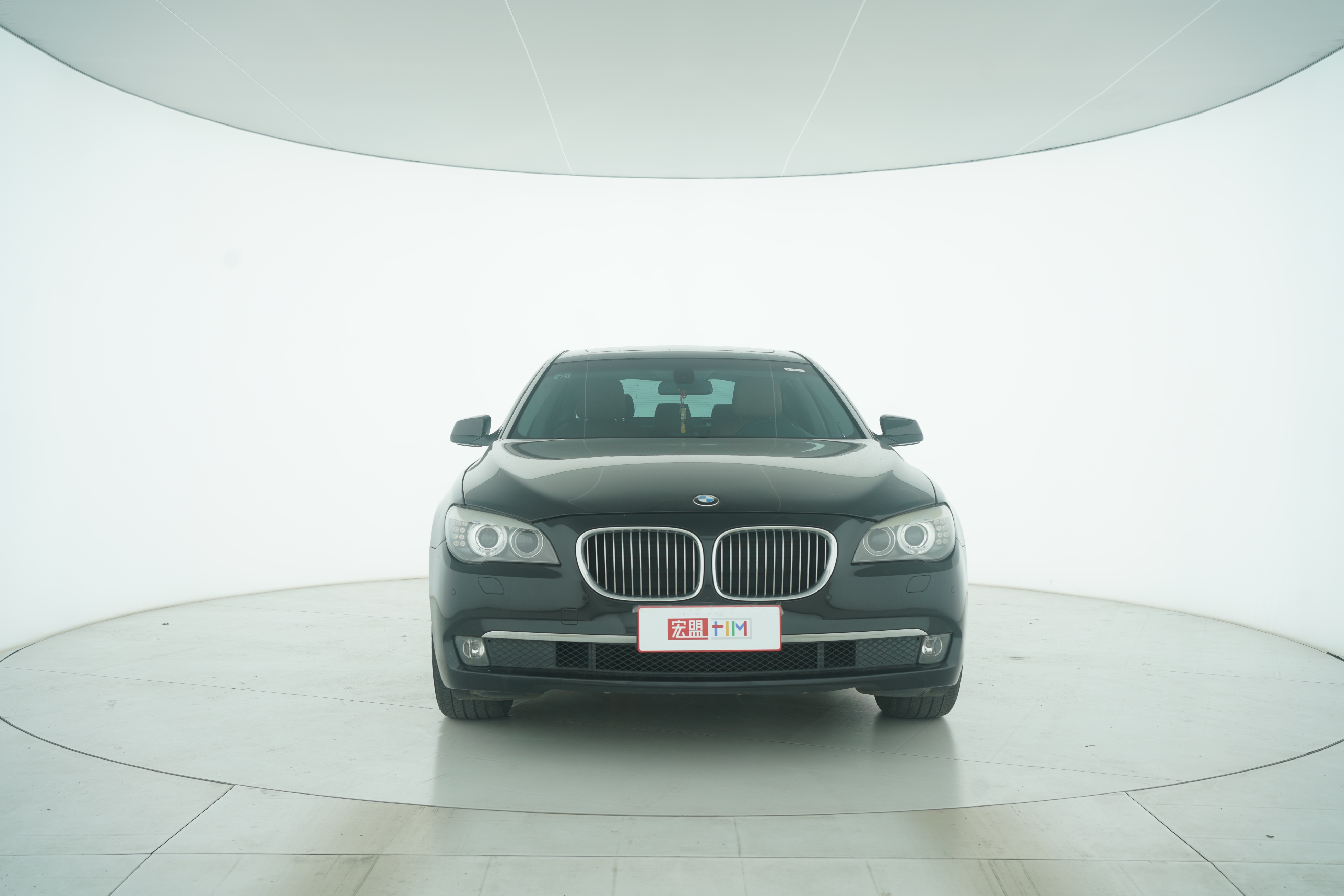 BMW 7 Series 2011 — фото 5