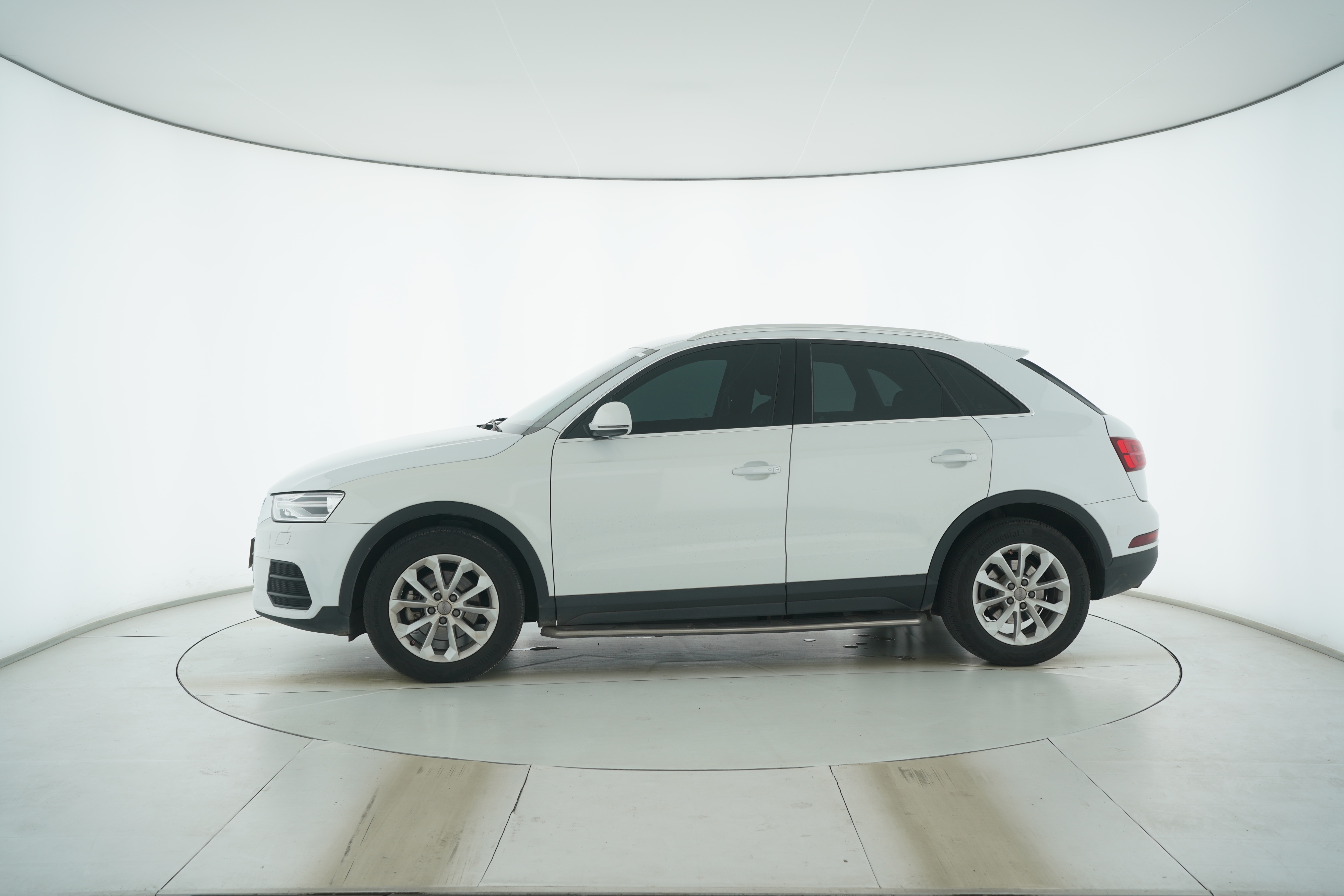 Audi Q3 2016 — фото 7
