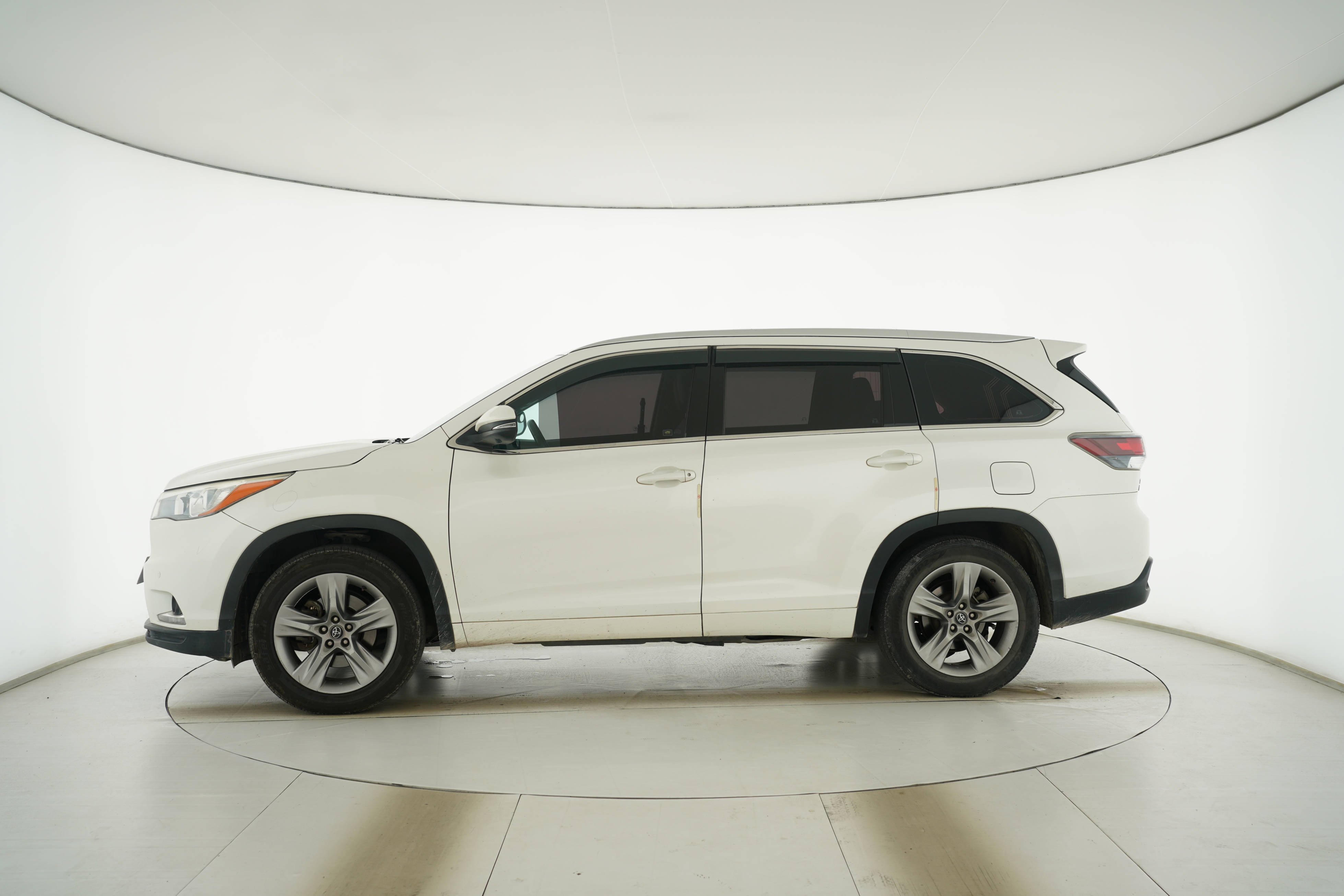 Toyota Highlander 2017 — фото 7