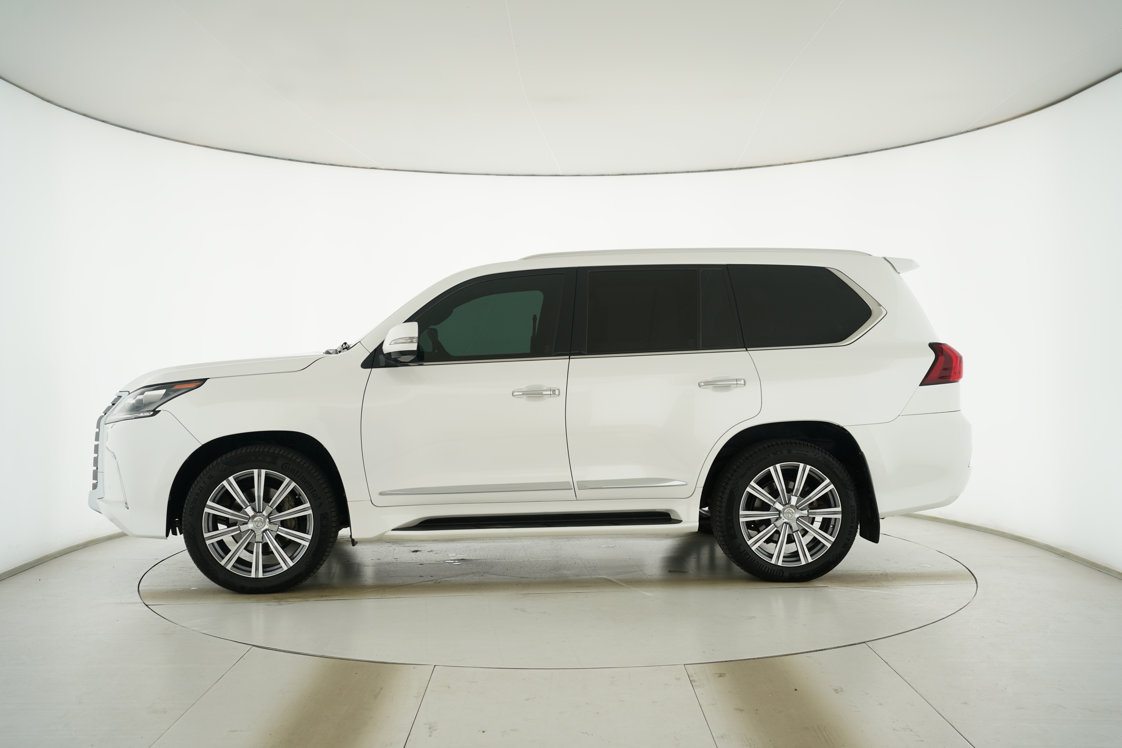 Lexus LX 2016 — фото 7