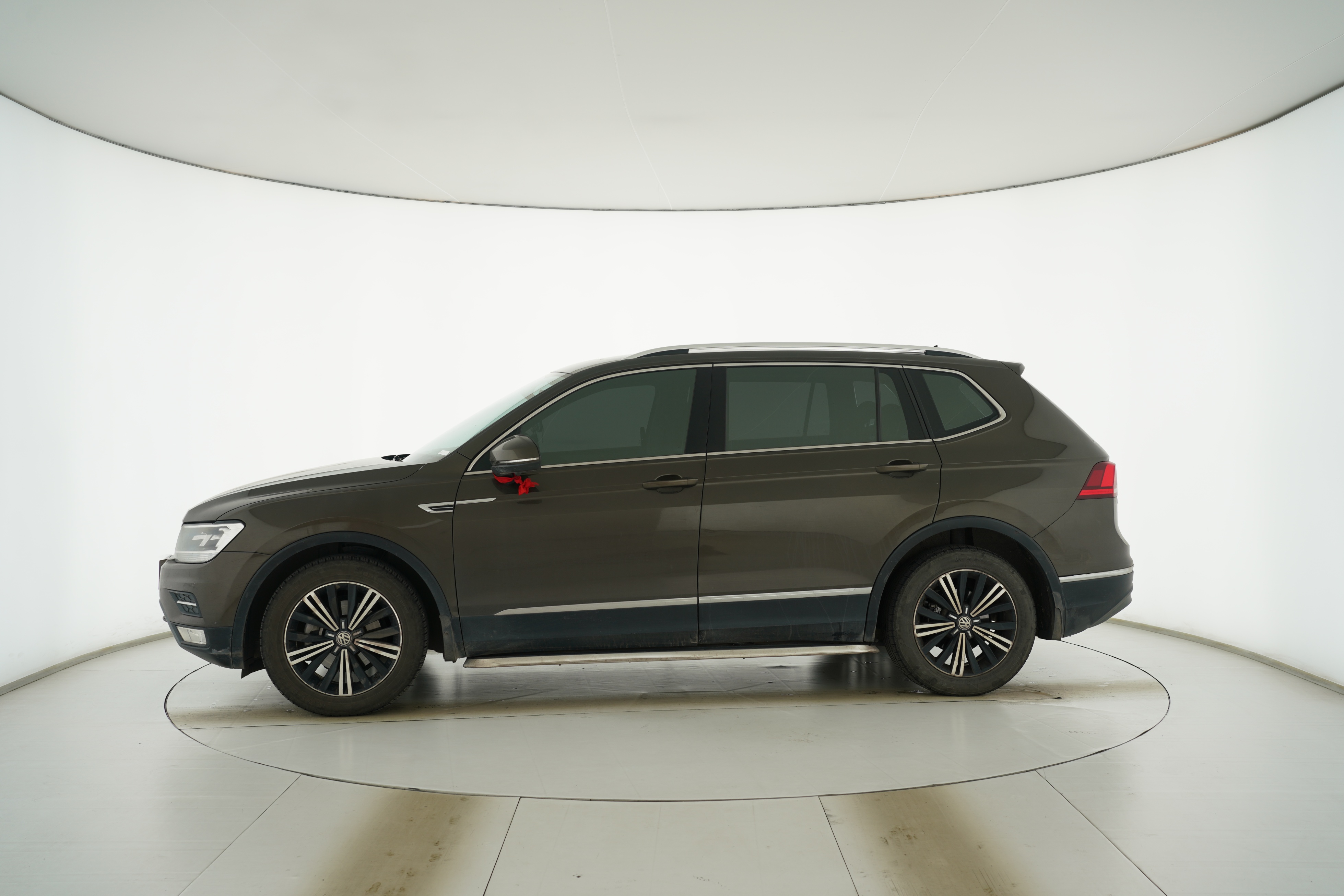 Volkswagen Tiguan L 2019 — фото 7