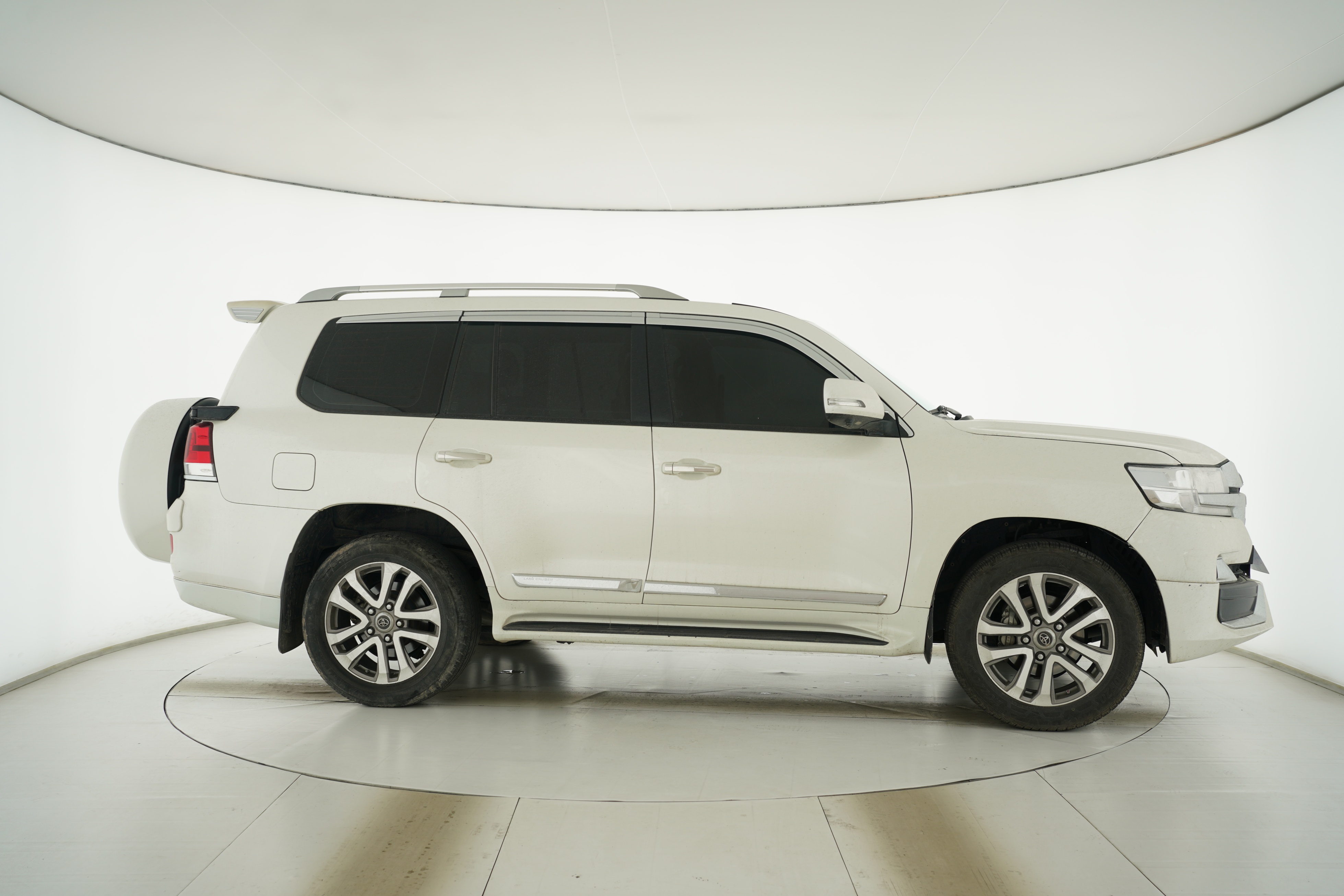 Toyota Land Cruiser (Imported) 2016 — фото 8