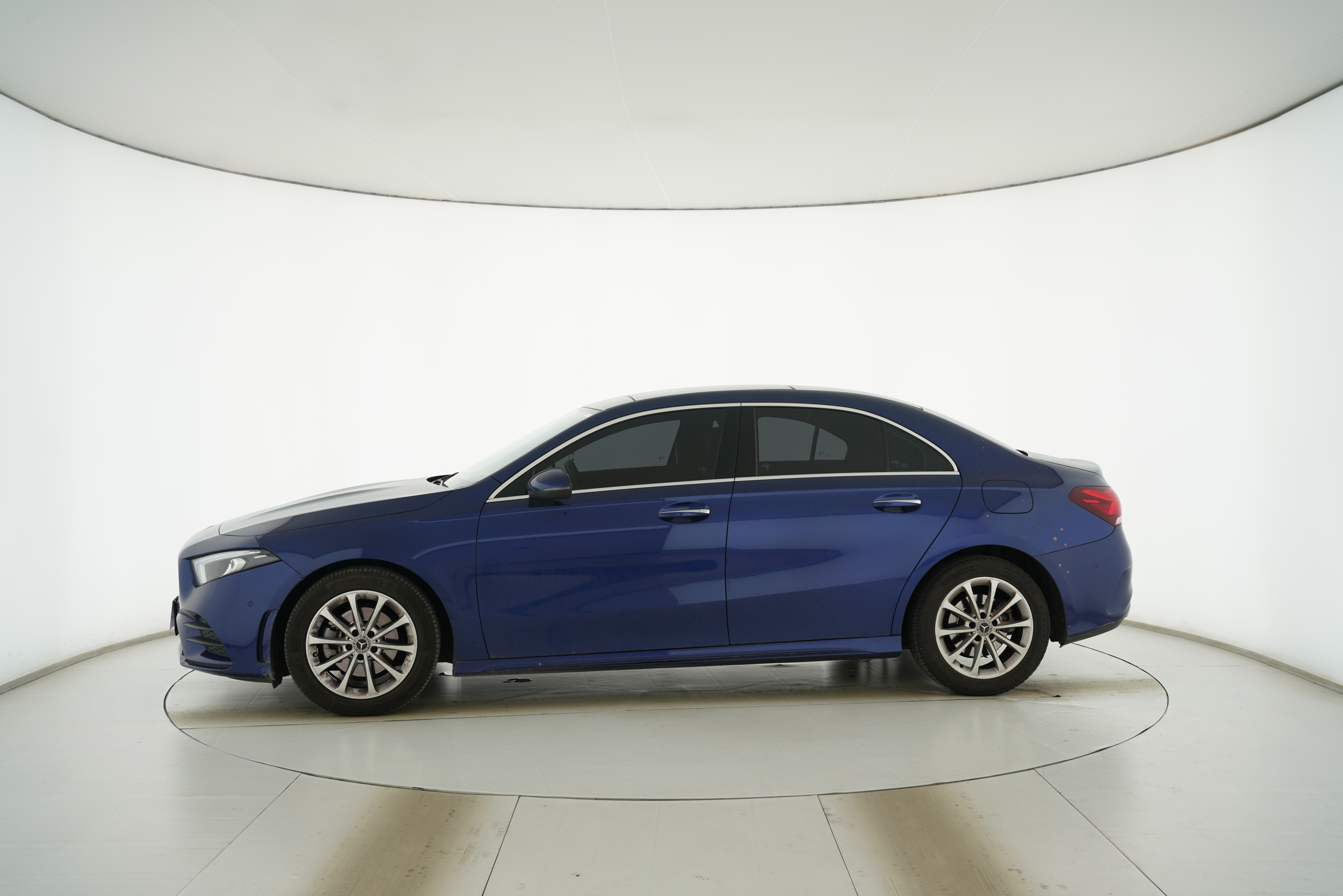 Mercedes Benz A-Class 2020 — фото 7