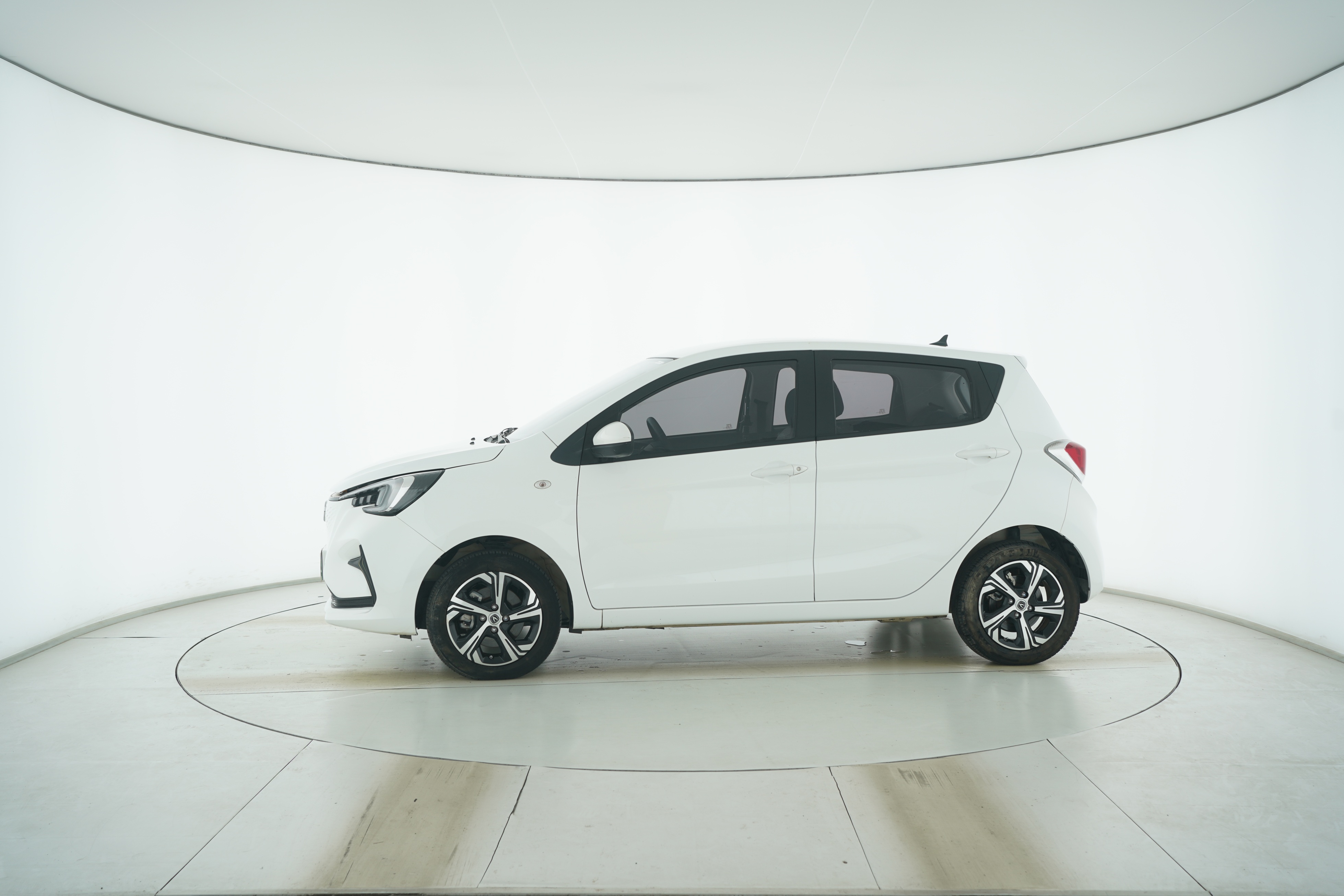 CHANGAN OSHAN Benben E-Star 2022 — фото 7