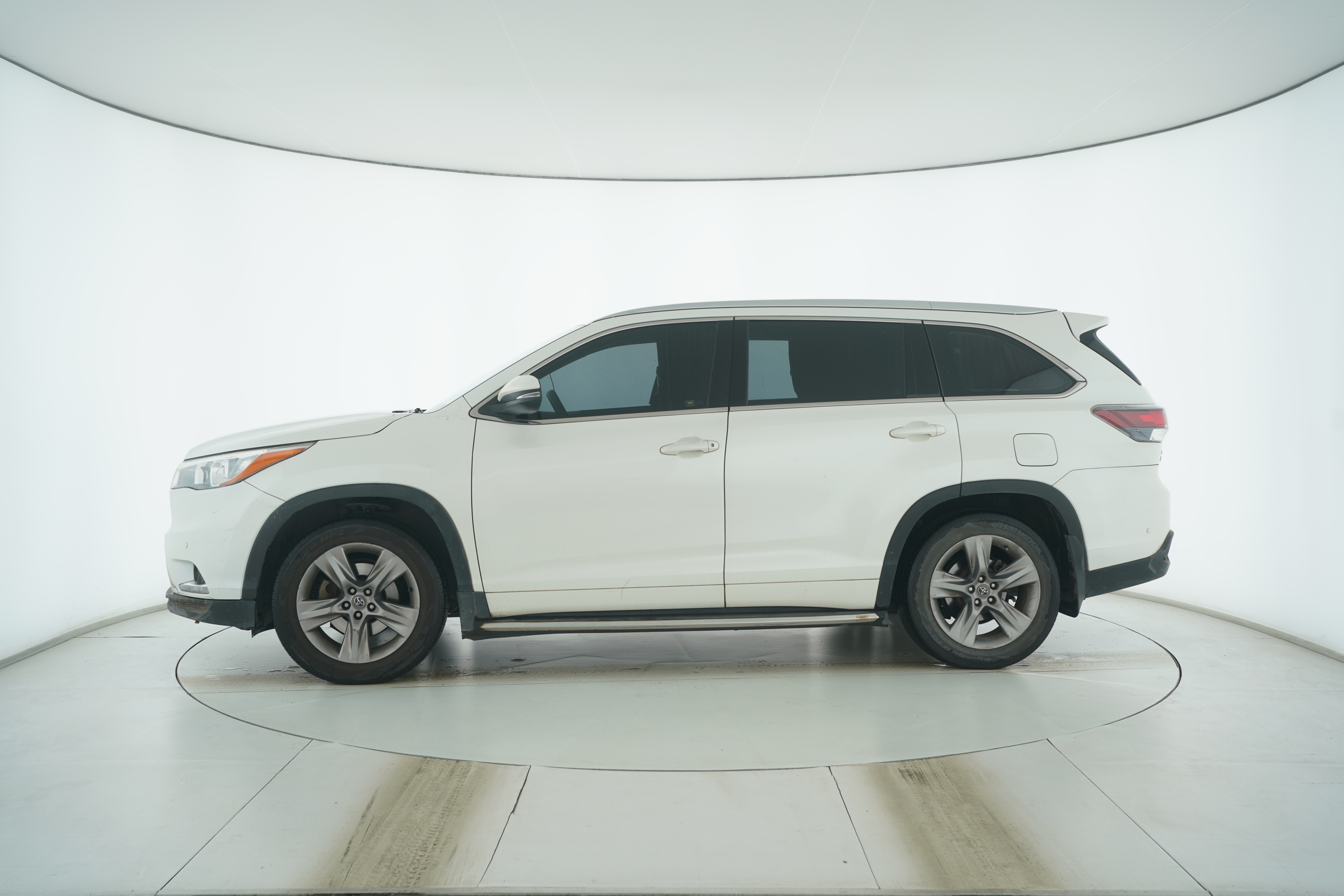 Toyota Highlander 2015 — фото 7
