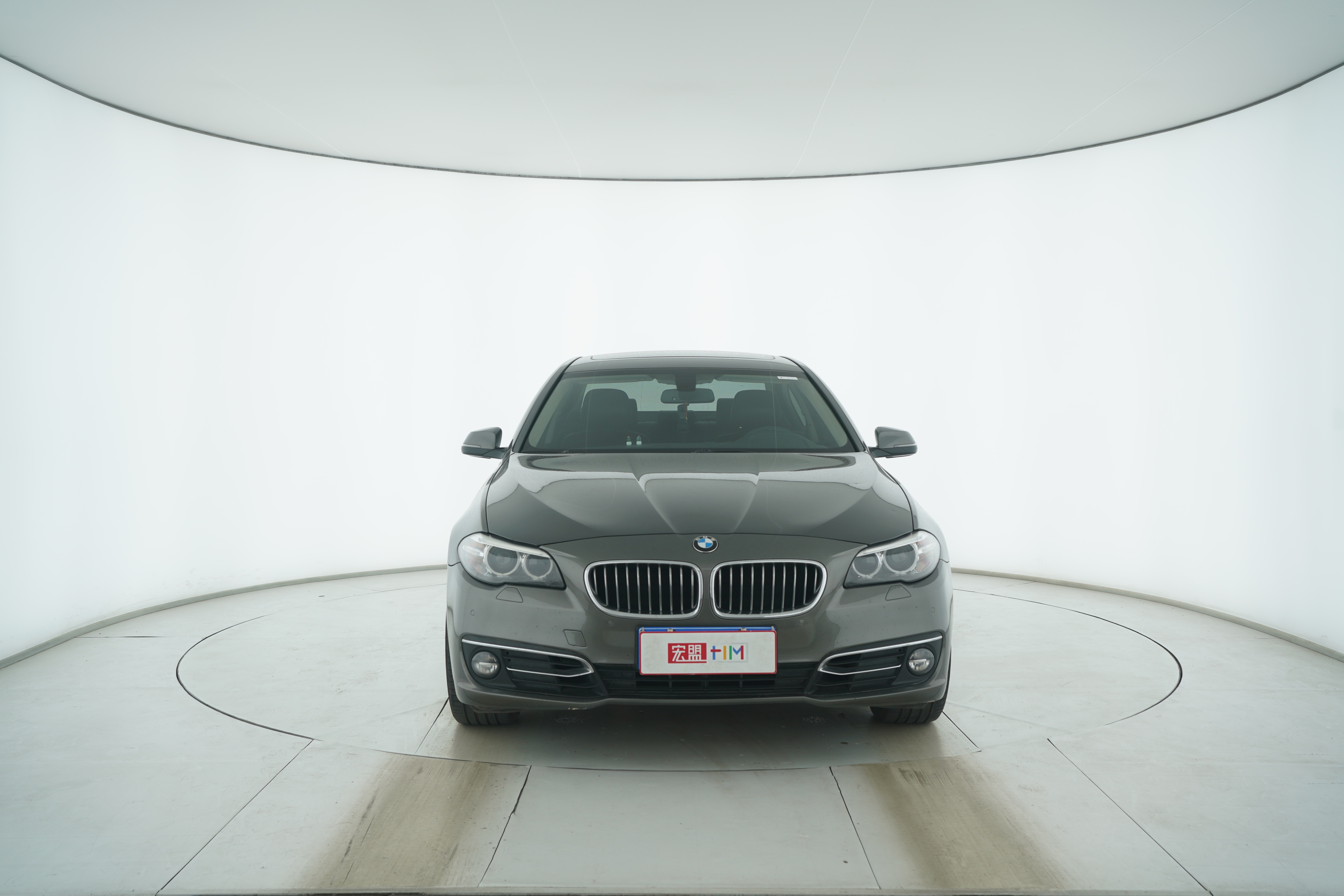 BMW 5 Series 2014 — фото 5