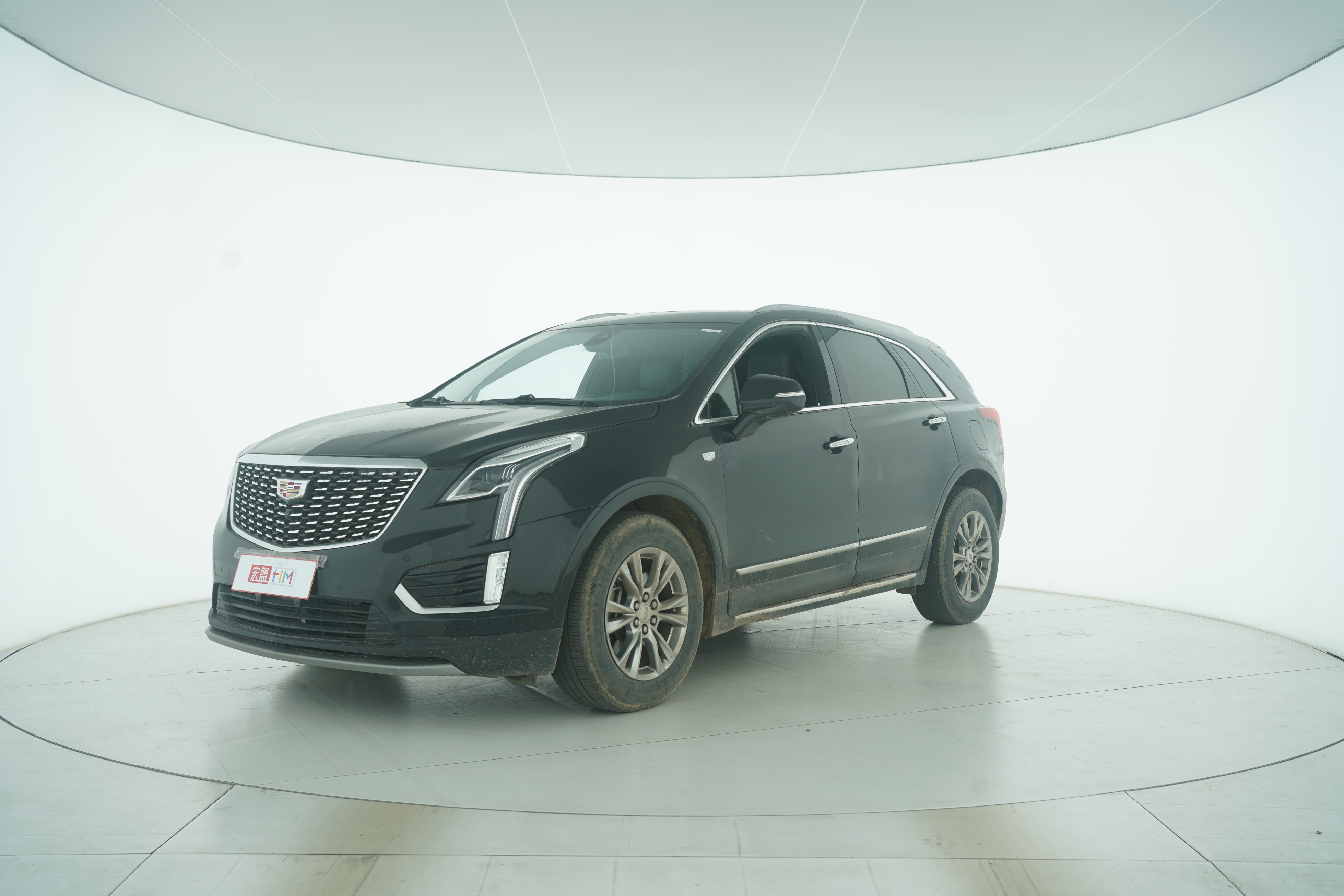 Cadillac XT5 2020 — фото 1
