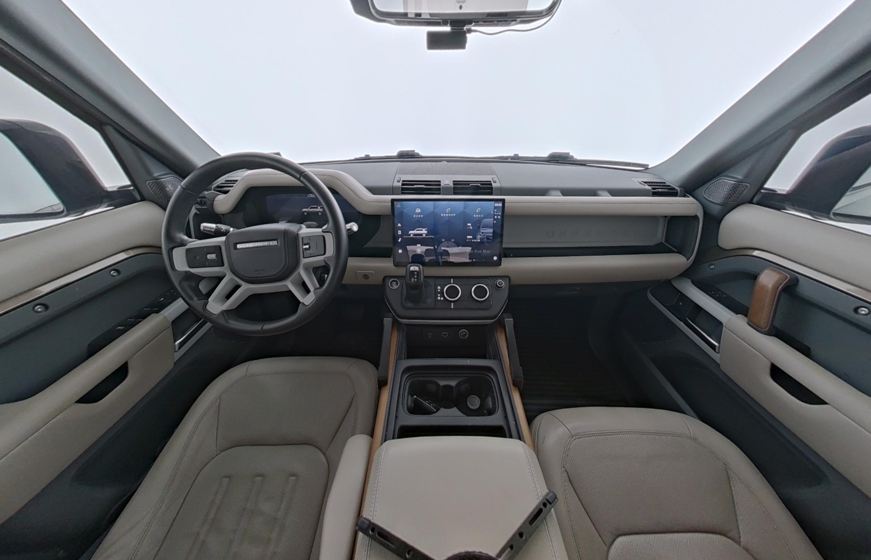 Land Rover Guardian 2020 — фото 9