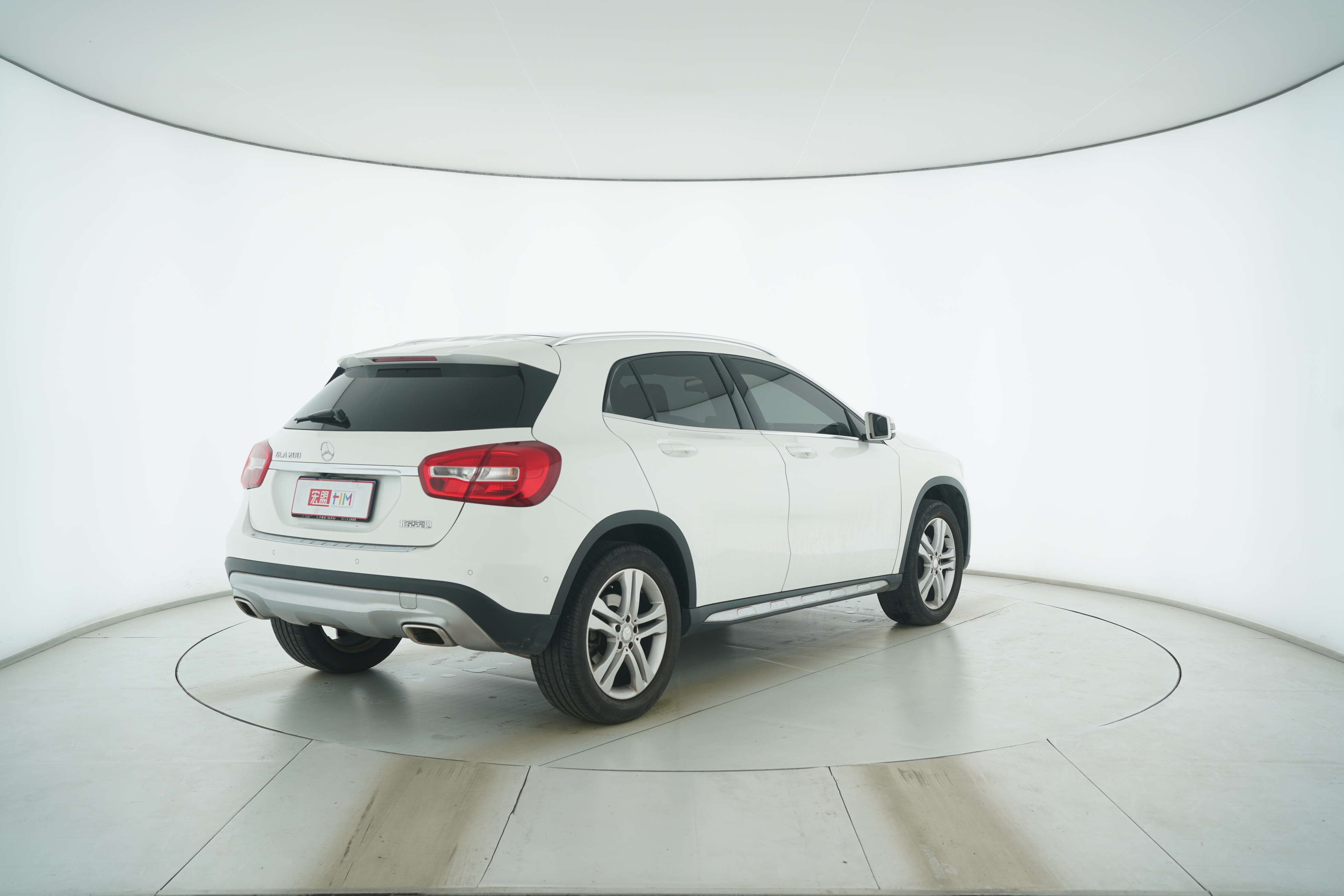 Mercedes Benz GLA 2016 — фото 4