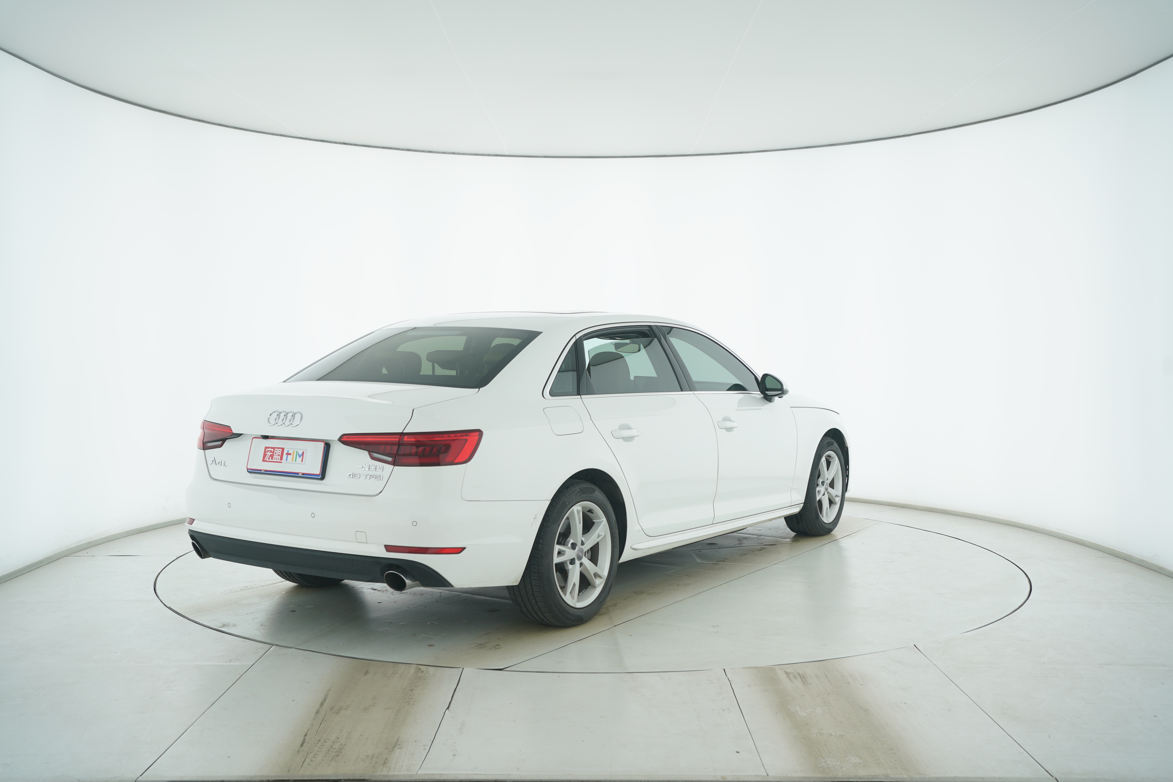 Audi A4L 2017 — фото 4