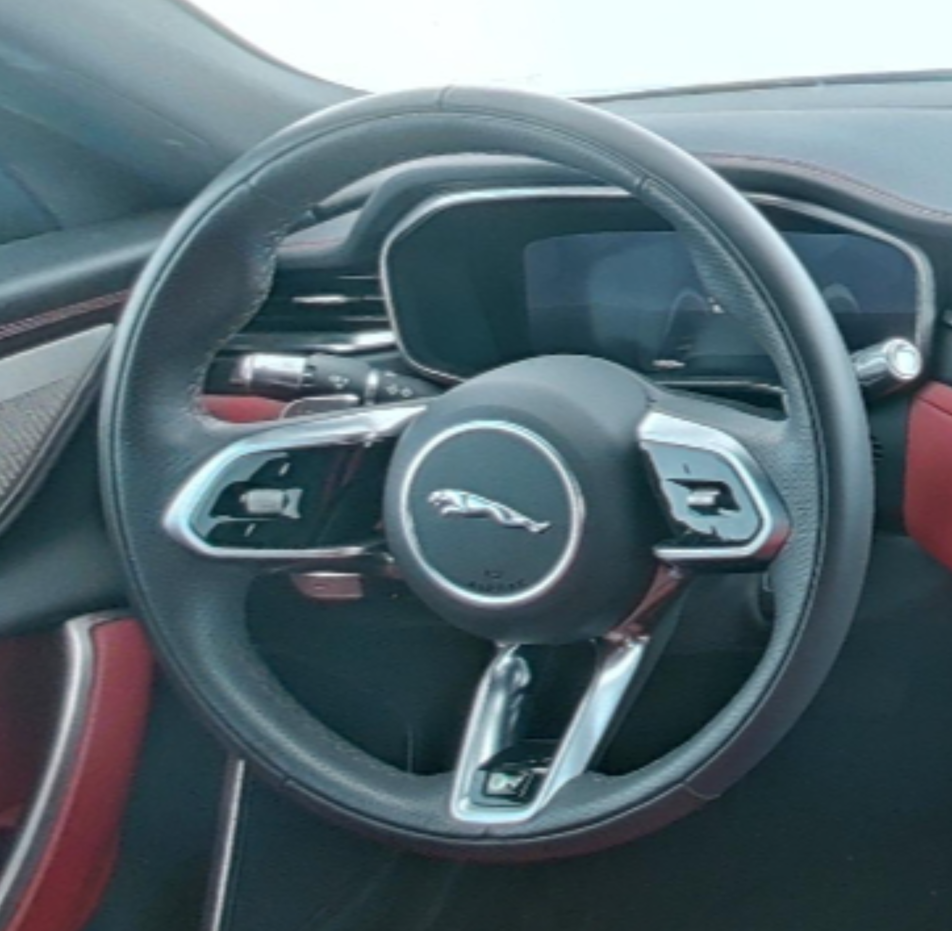 Jaguar XFL 2023 — фото 10