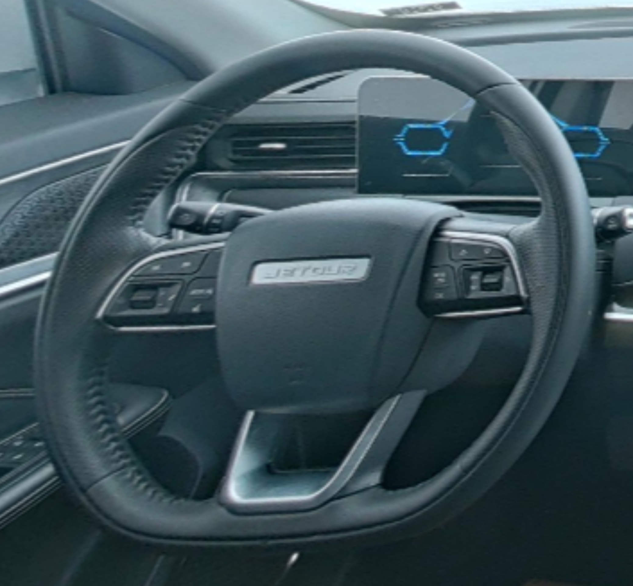 JETOUR X70 PLUS 2022 — фото 10