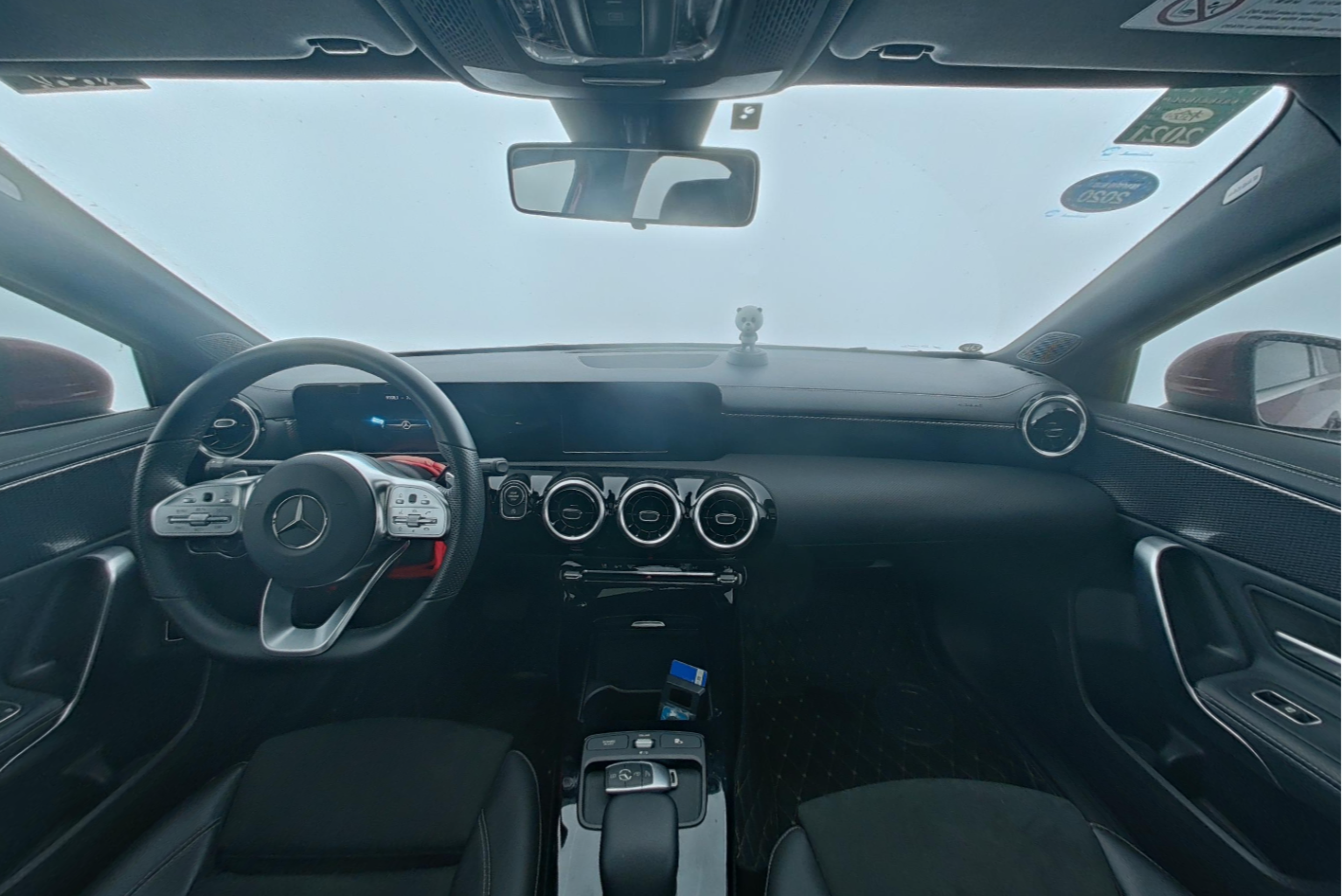 Mercedes Benz A-Class 2019 — фото 9