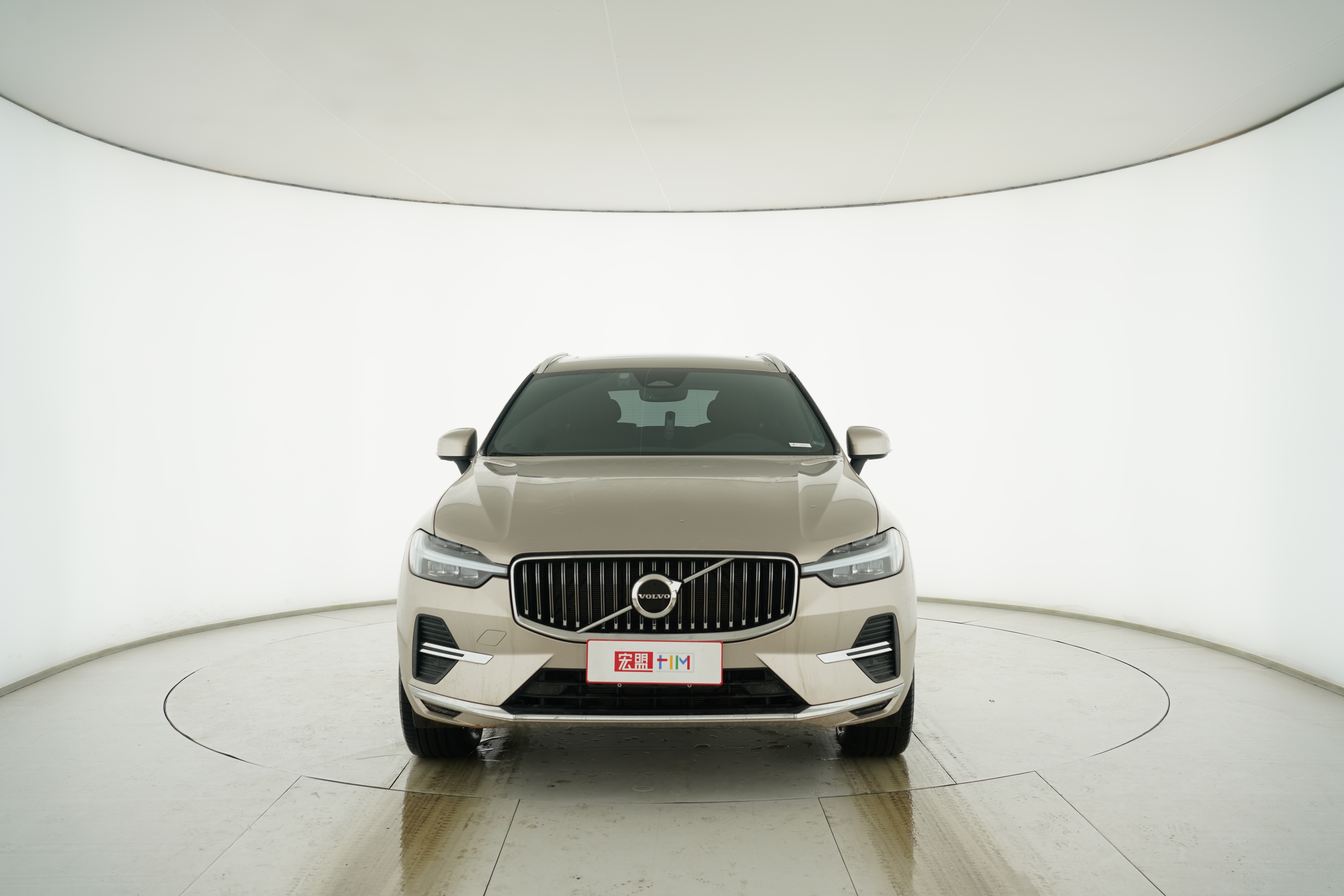 VOLVO XC60 2022 — фото 5