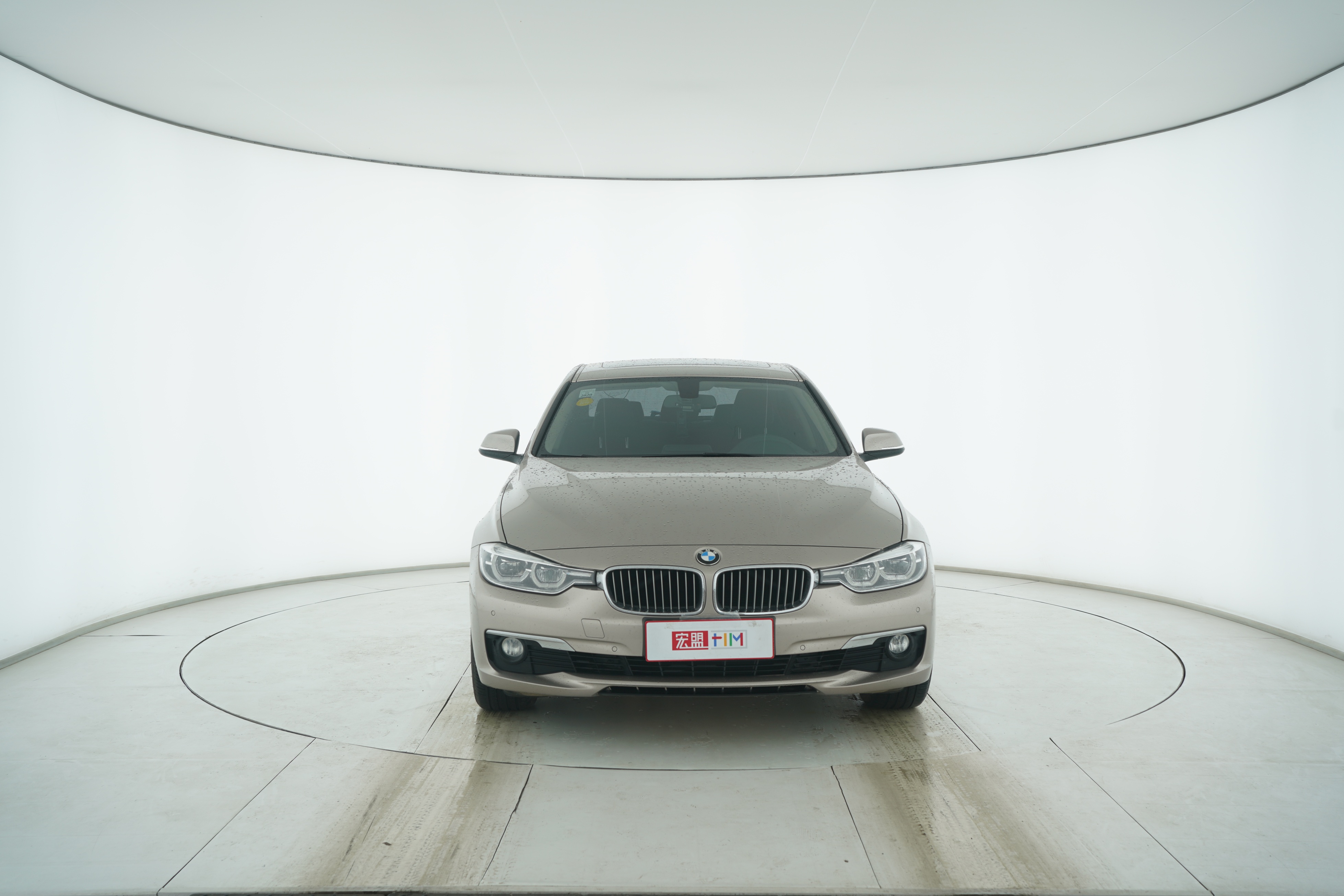 BMW 3 Series 2018 — фото 5