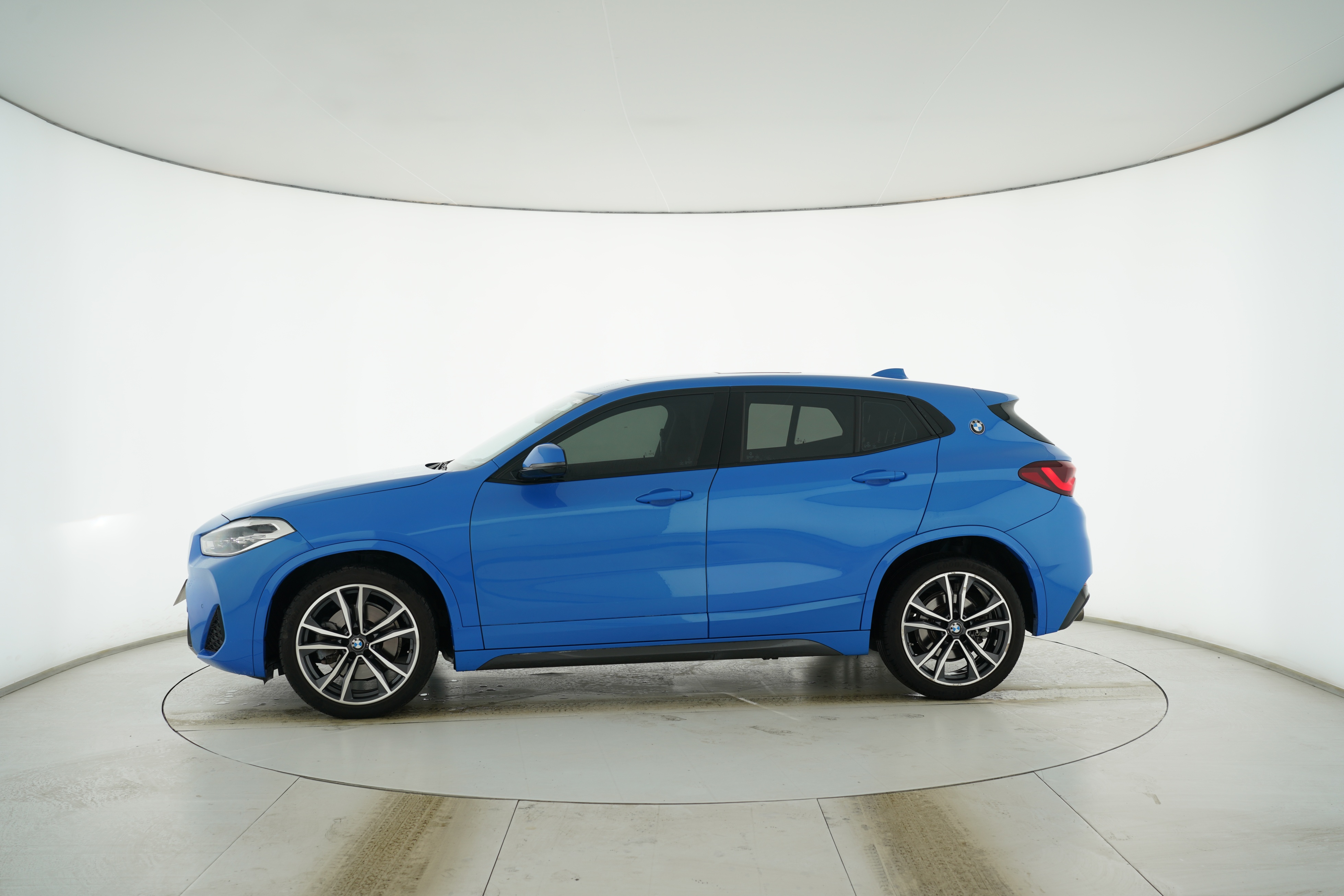 BMW X2 2021 — фото 7