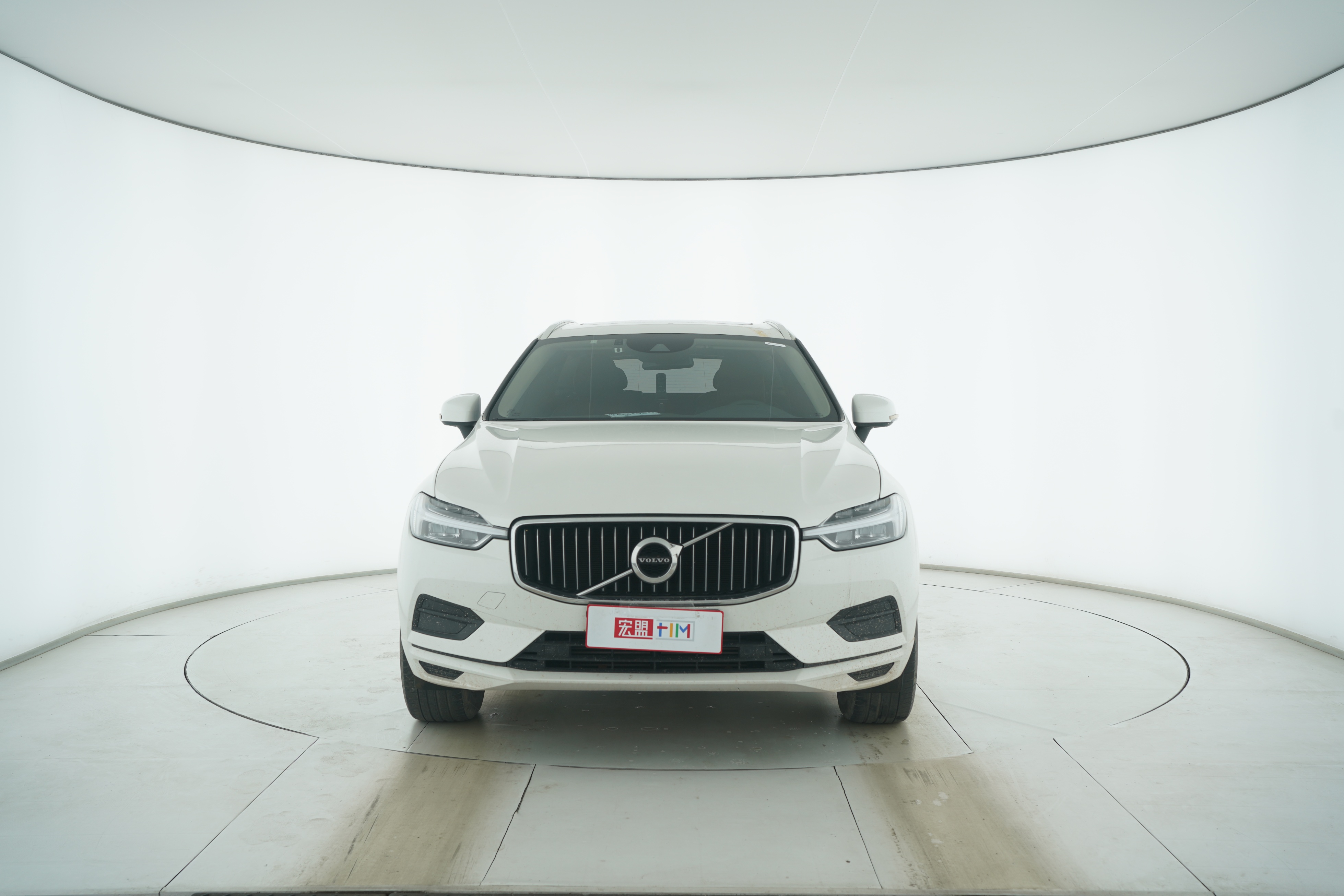 VOLVO XC60 2019 — фото 5