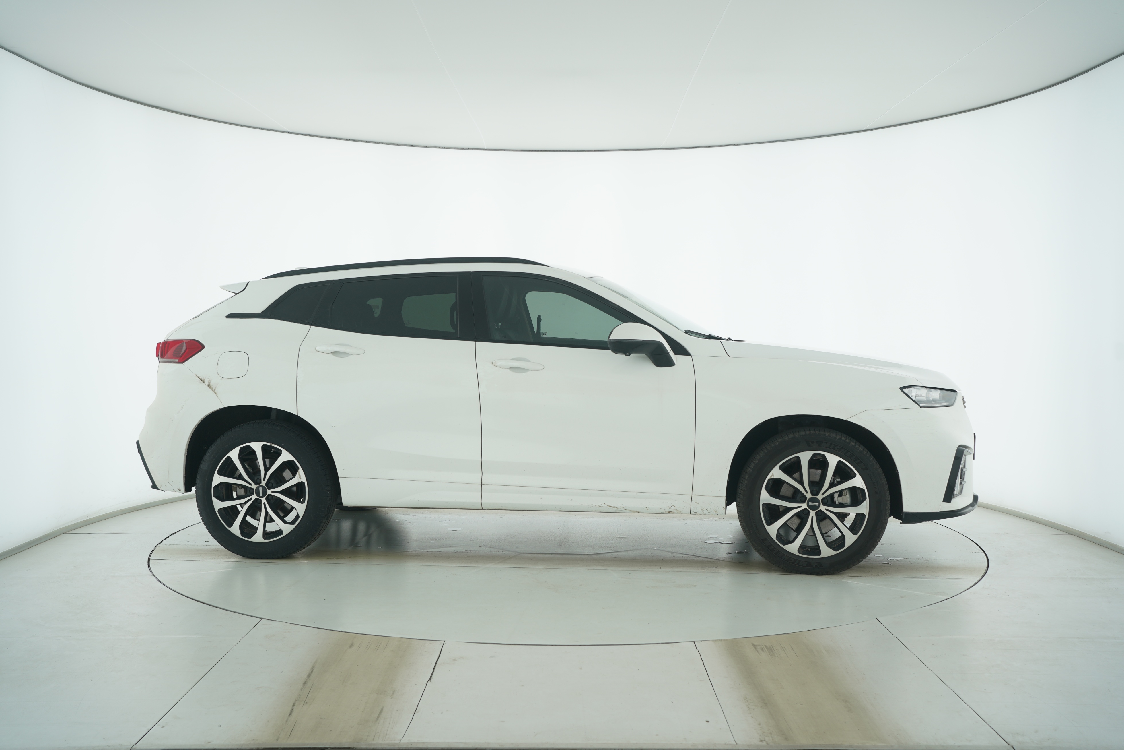 Wei brand Wey VV7 GT-PHEV 2019 — фото 8