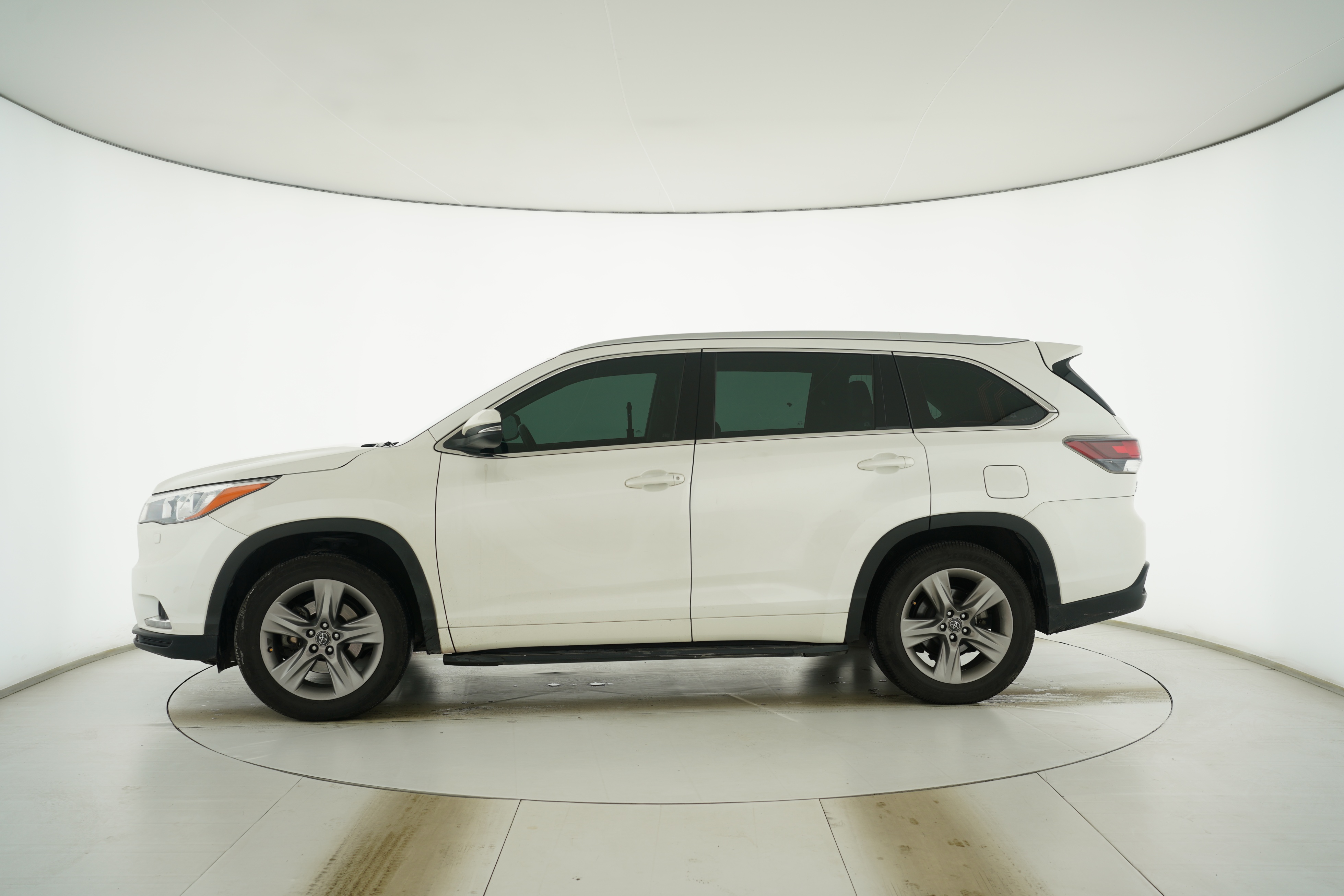 Toyota Highlander 2015 — фото 7