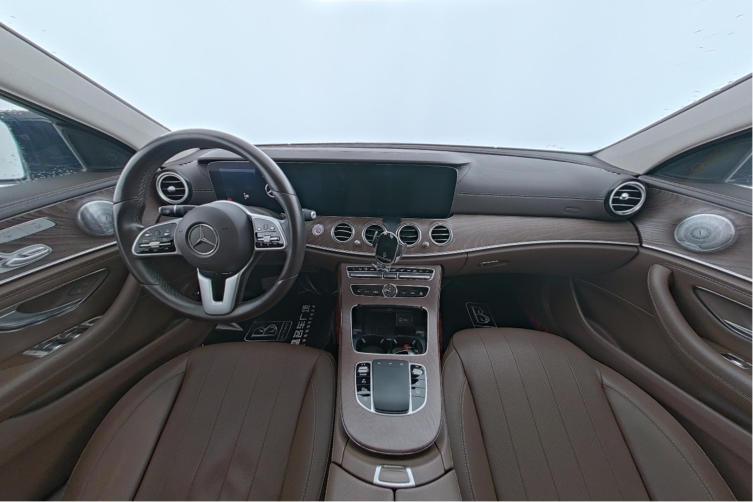 Mercedes Benz E-Class 2020 — фото 9