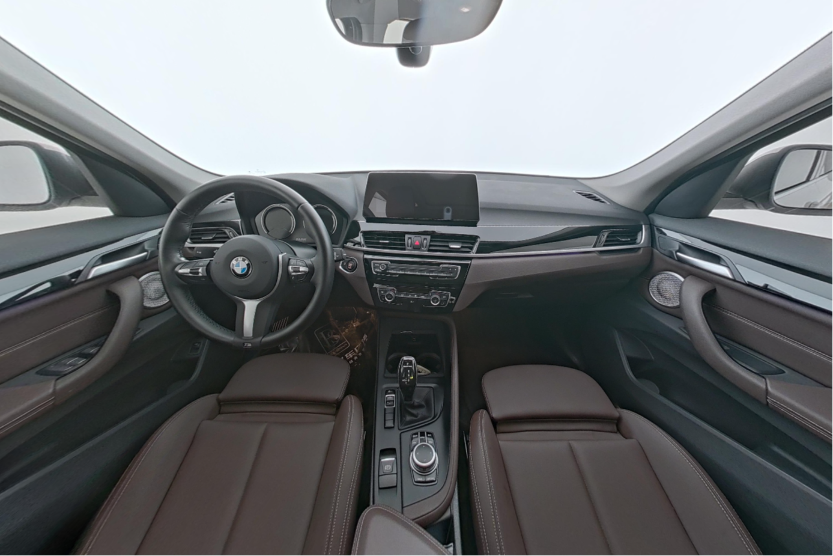 BMW X1 2021 — фото 9