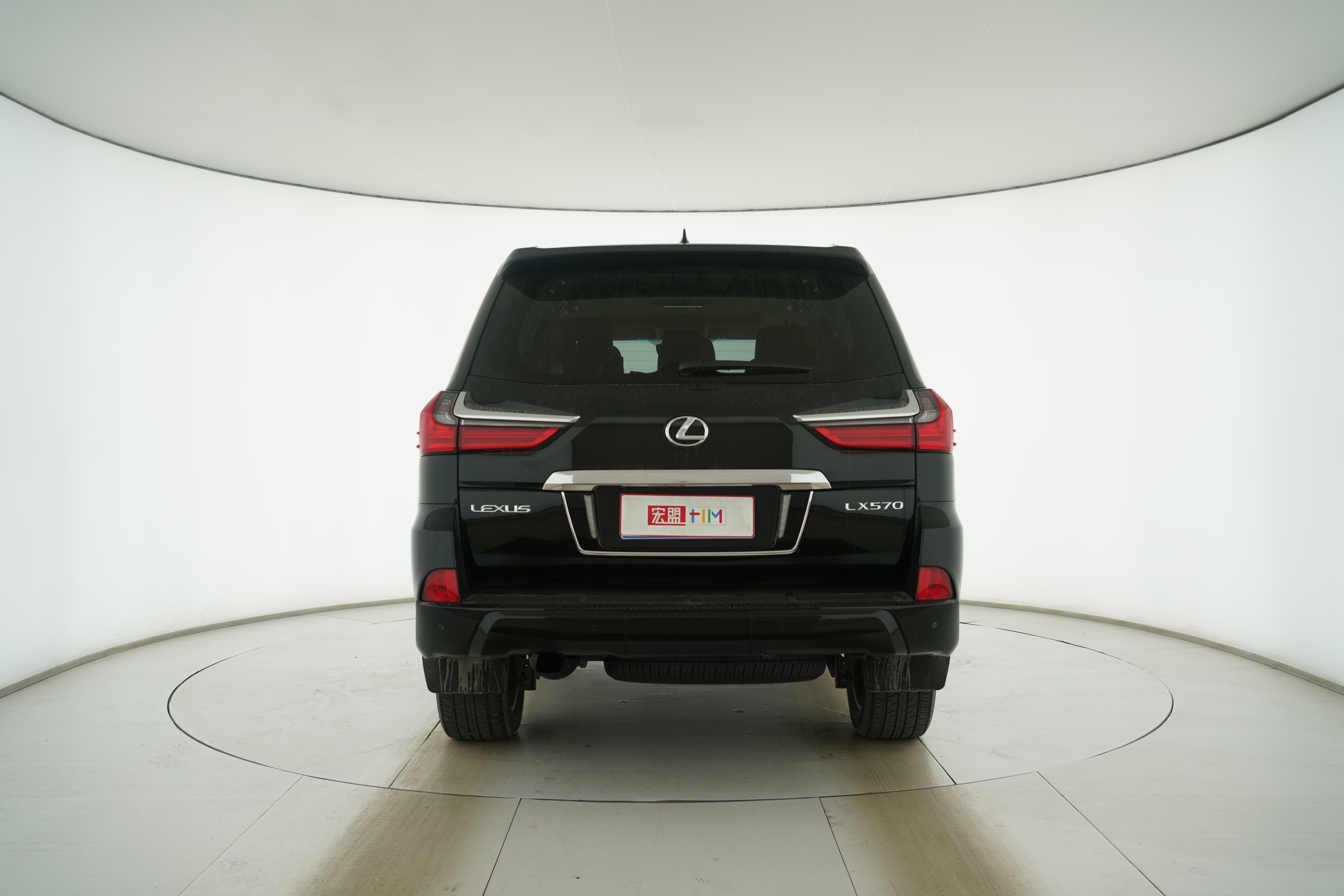 Lexus LX 2017 — фото 6