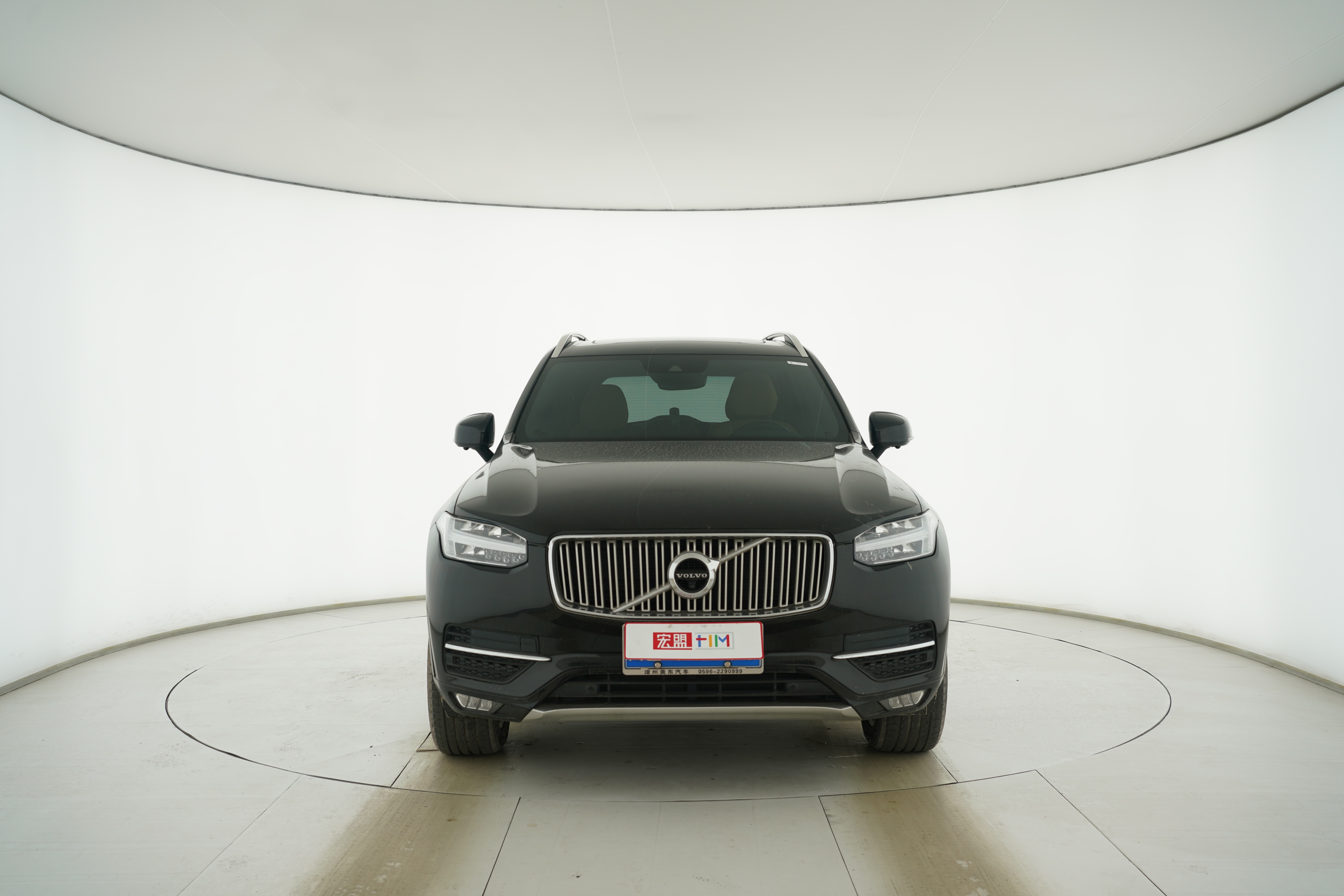 VOLVO XC90 2018 — фото 5