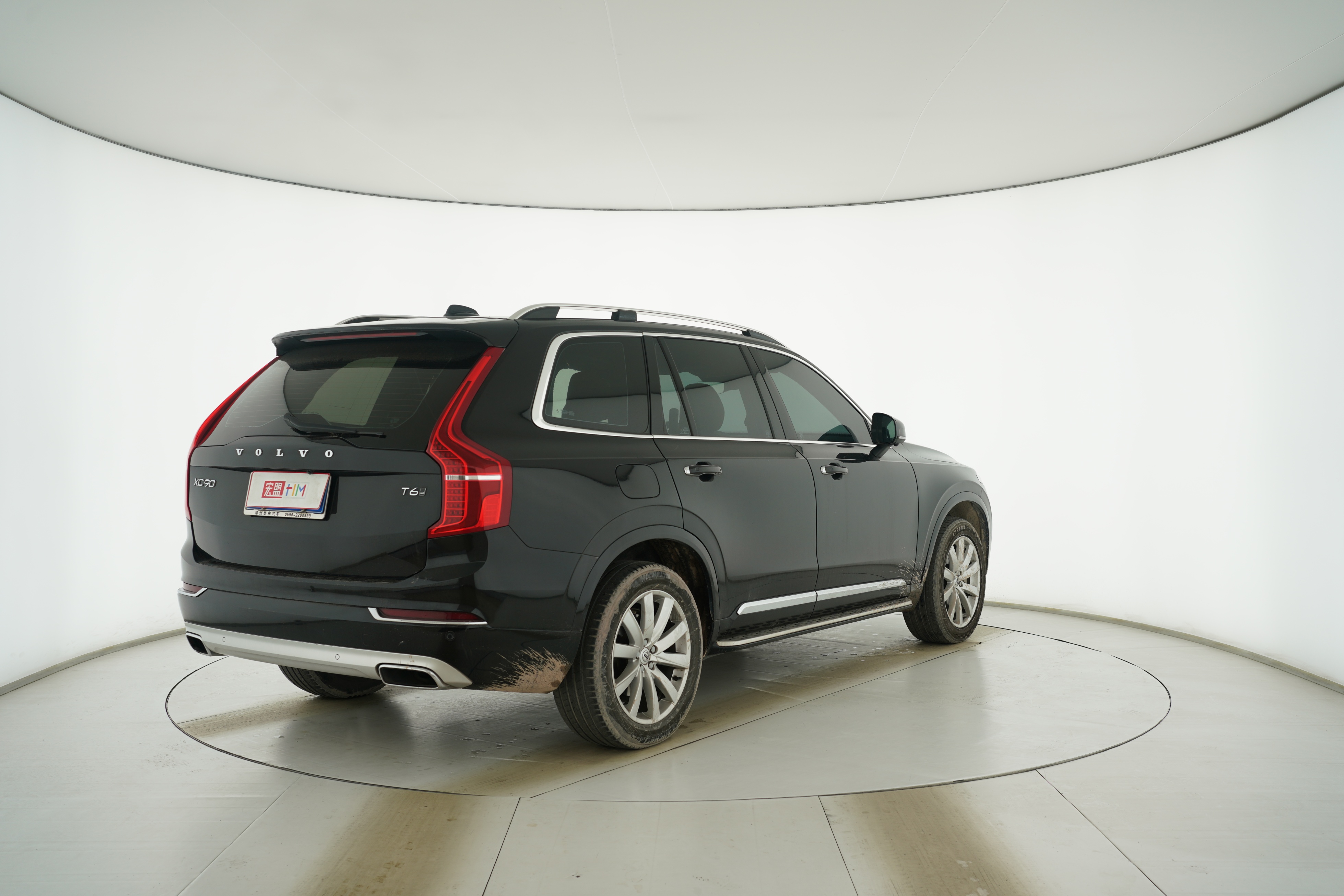 VOLVO XC90 2018 — фото 4