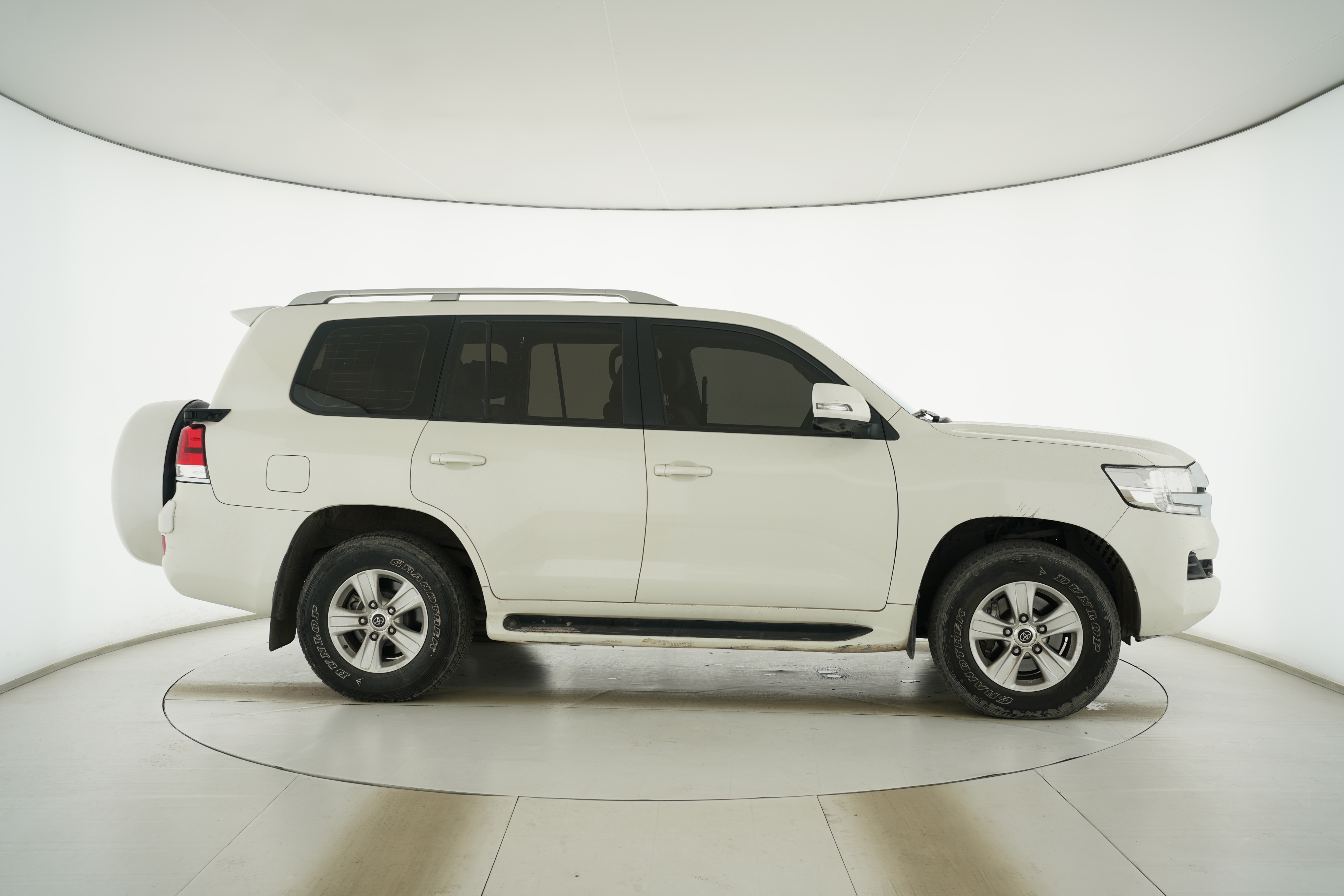 Toyota Land Cruiser (Imported) 2016 — фото 8