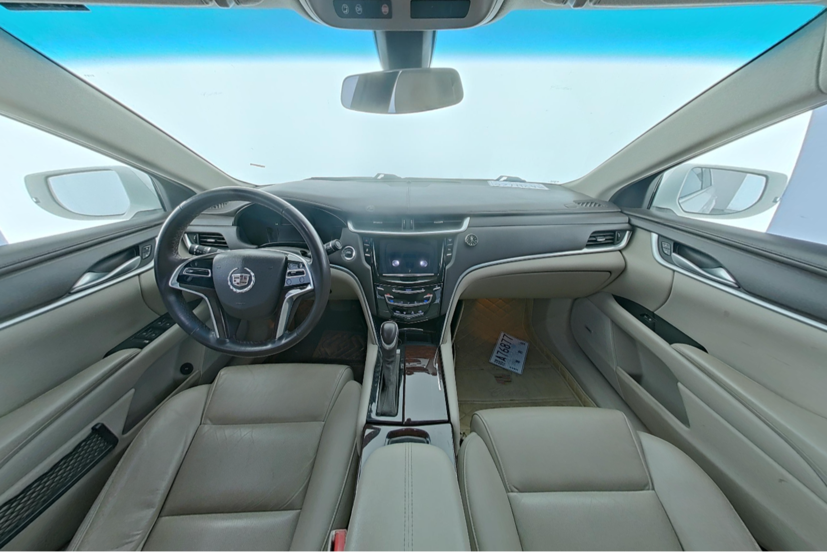 Cadillac XTS 2014 — фото 9