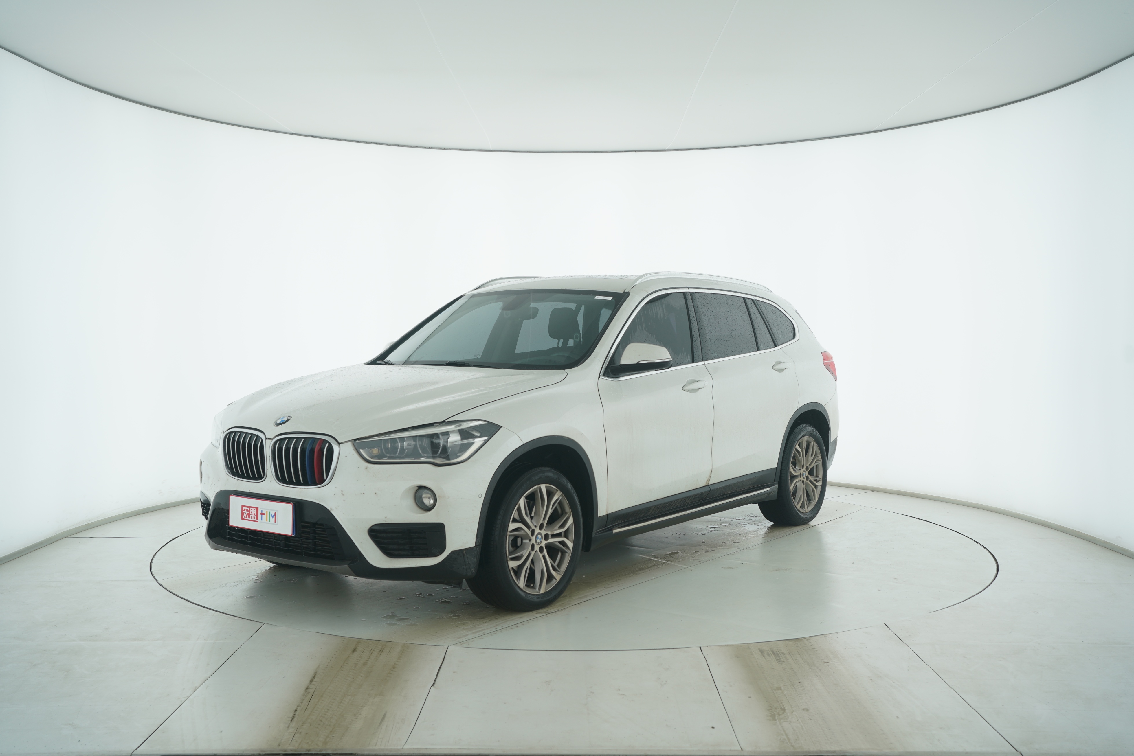 BMW X1 2019 — фото 1
