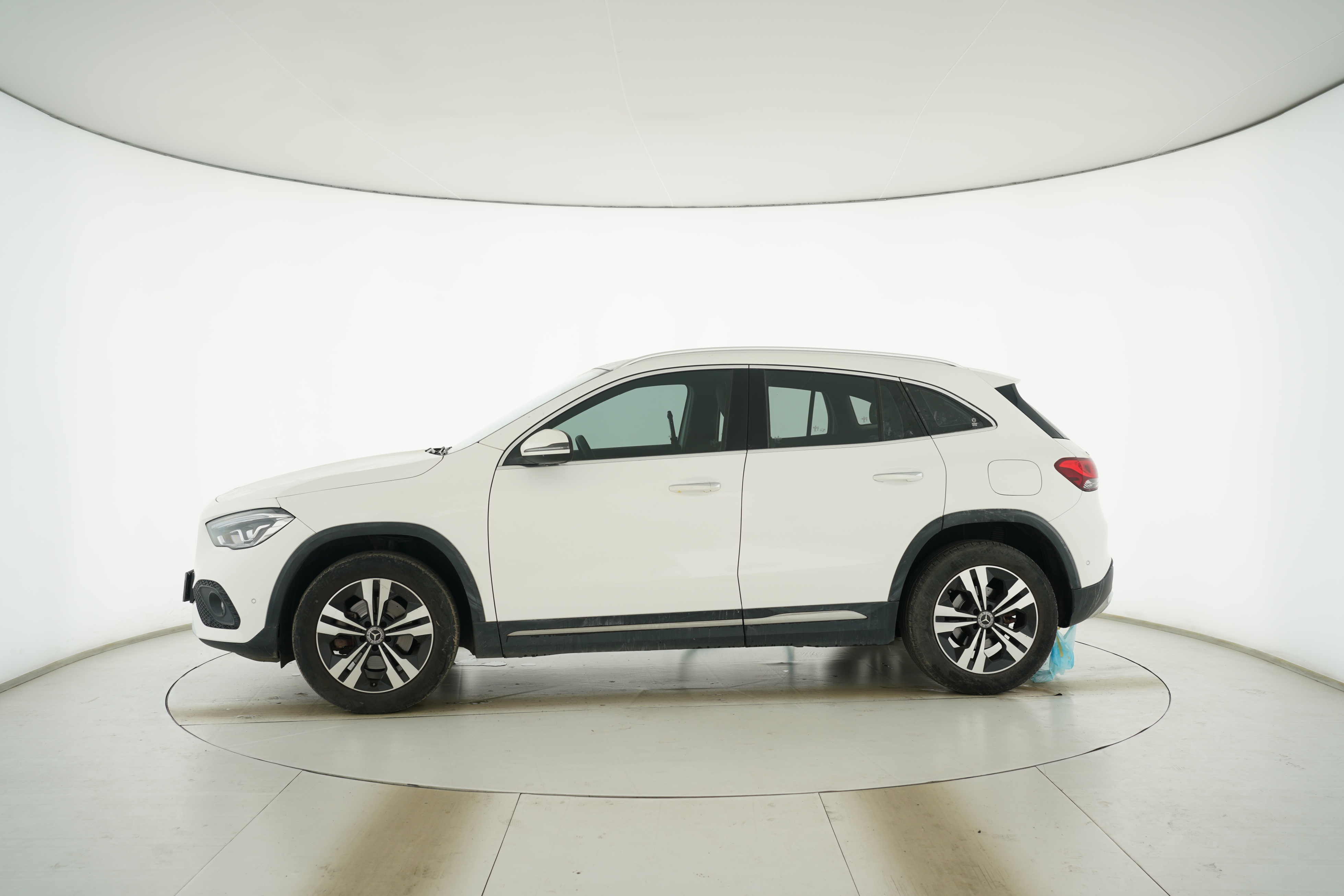 Mercedes Benz GLA 2020 — фото 7