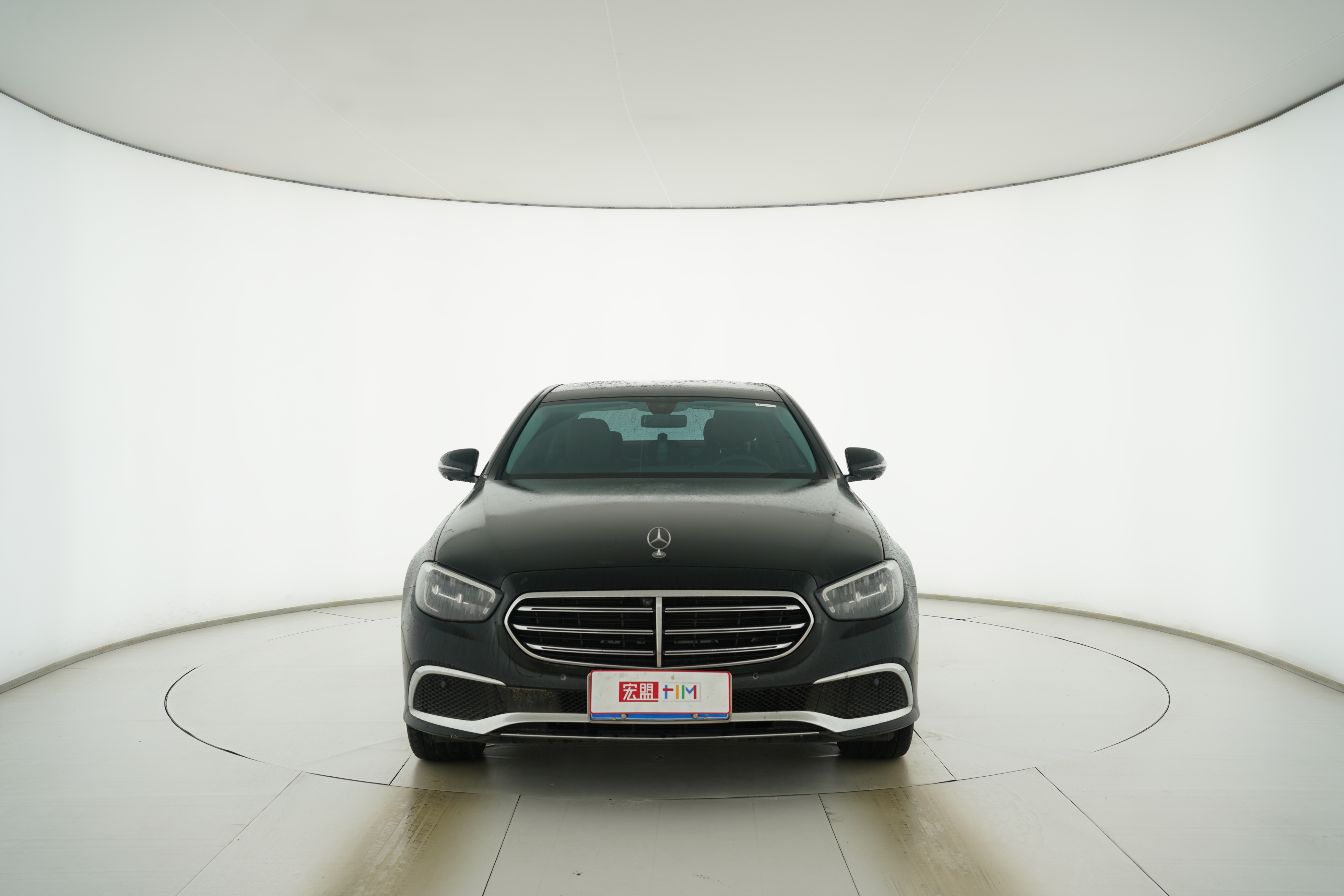 Mercedes Benz E-Class 2023 — фото 5