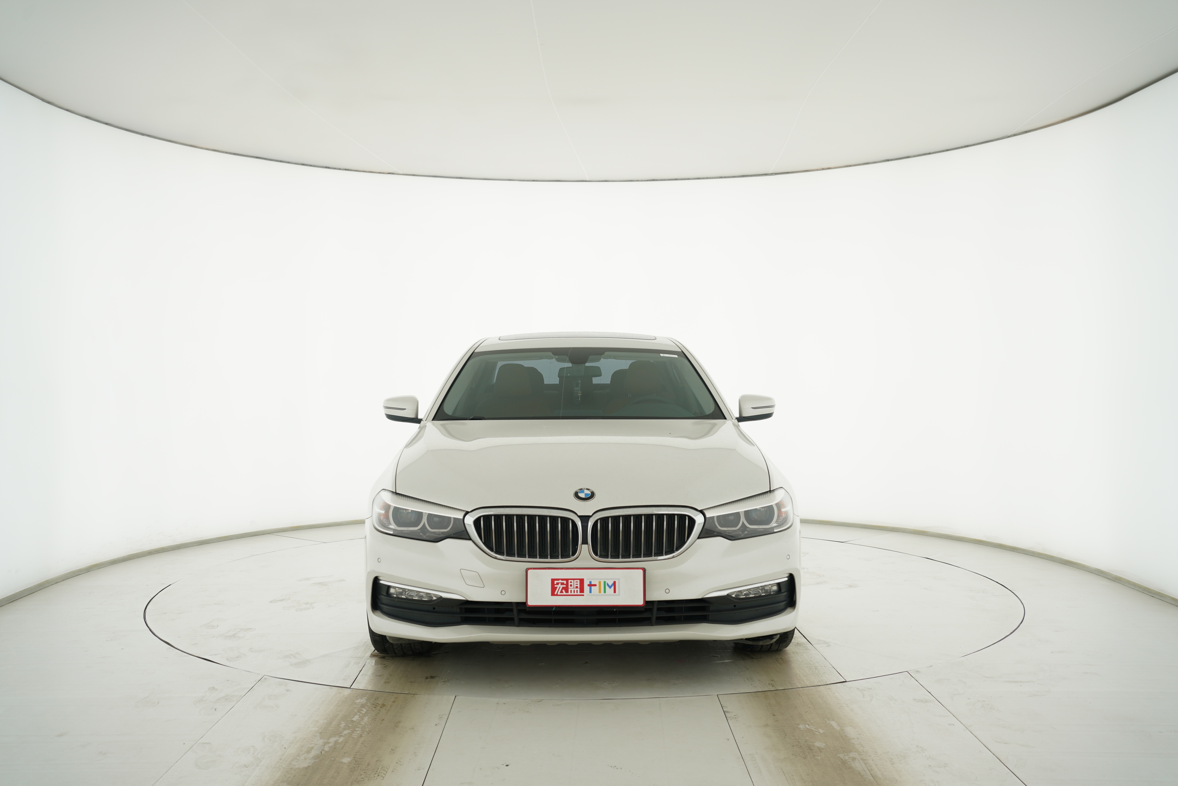 BMW 5 Series 2018 — фото 5