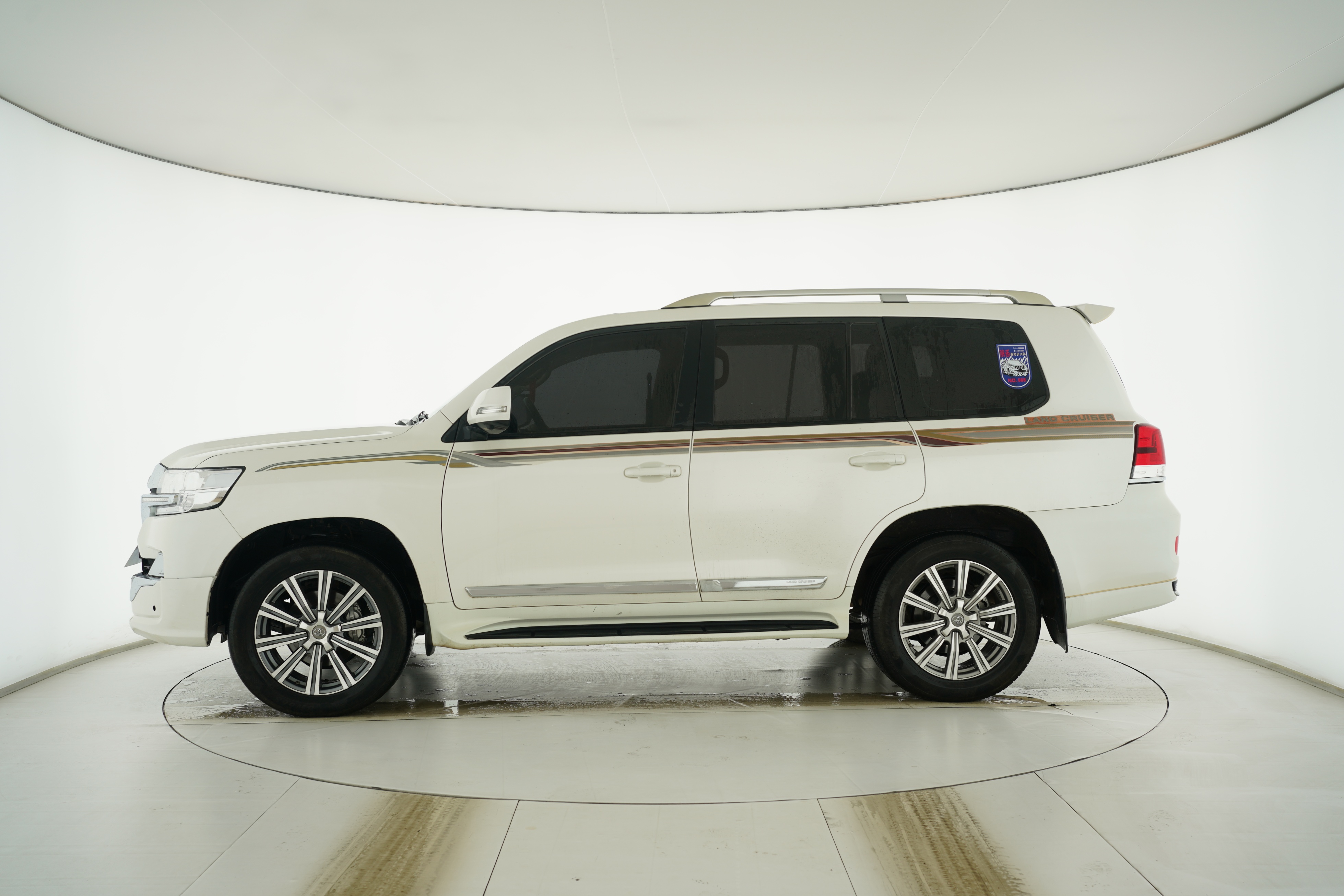 Toyota Land Cruiser (Imported) 2016 — фото 7