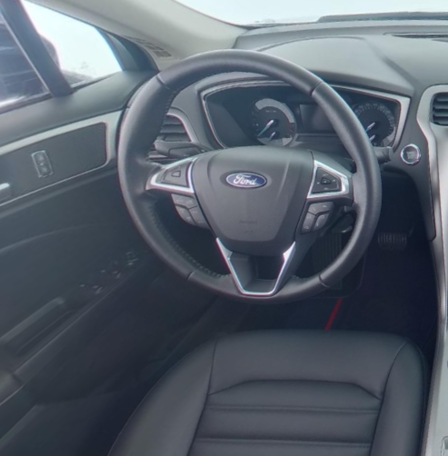 Ford Mondeo 2020 — фото 10