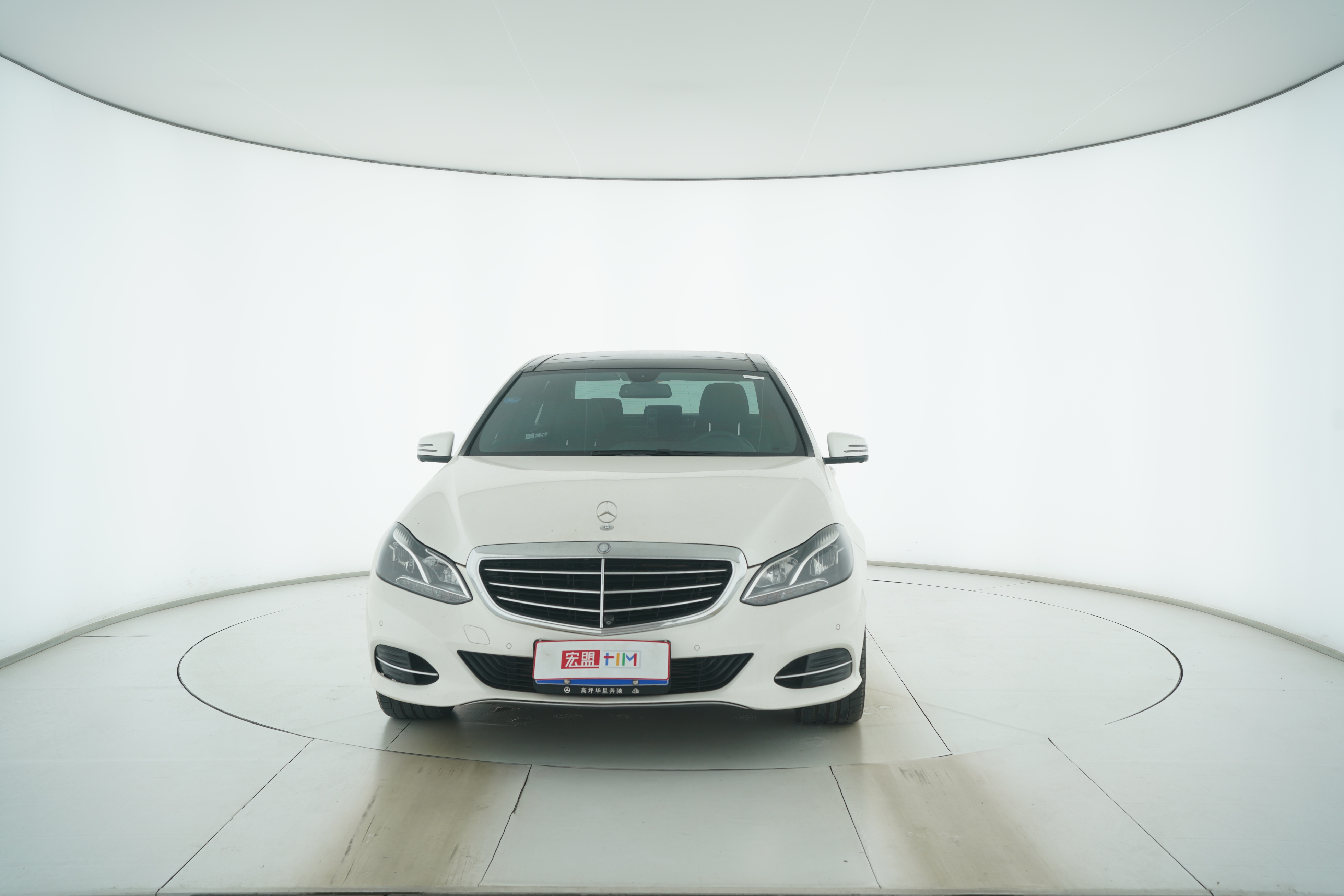 Mercedes Benz E-Class 2015 — фото 5