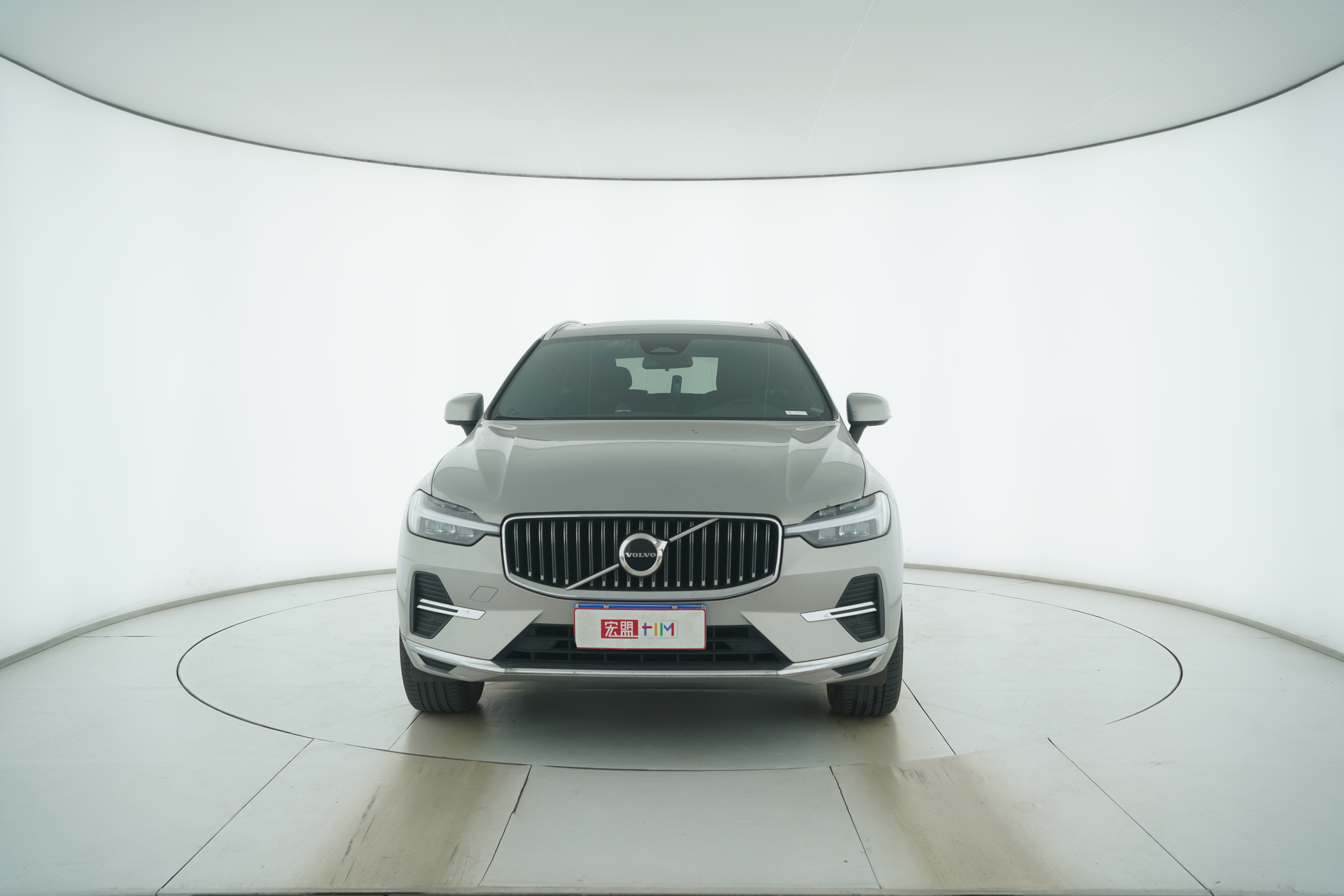 VOLVO XC60 2023 — фото 5
