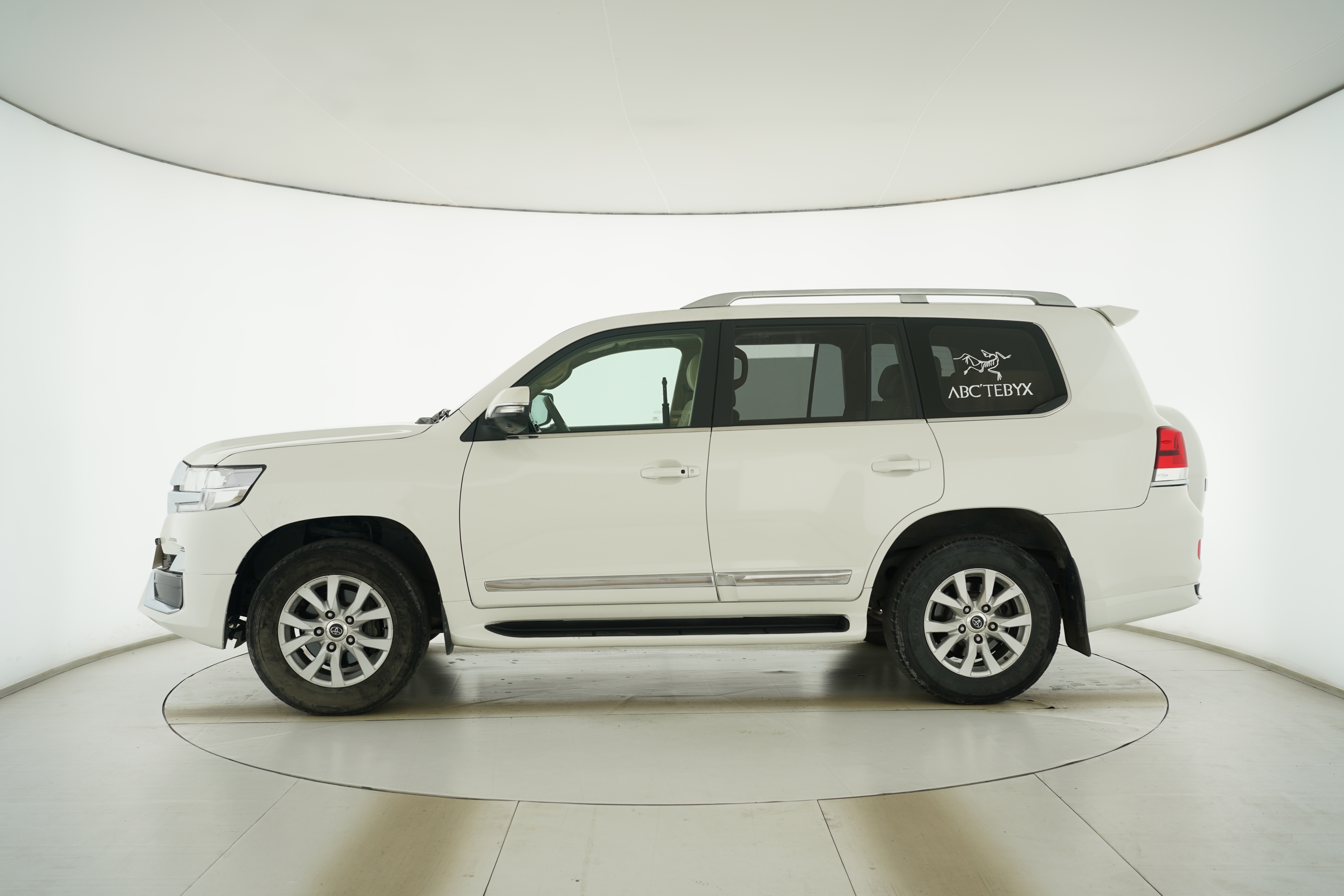 Toyota Land Cruiser (Imported) 2012 — фото 7