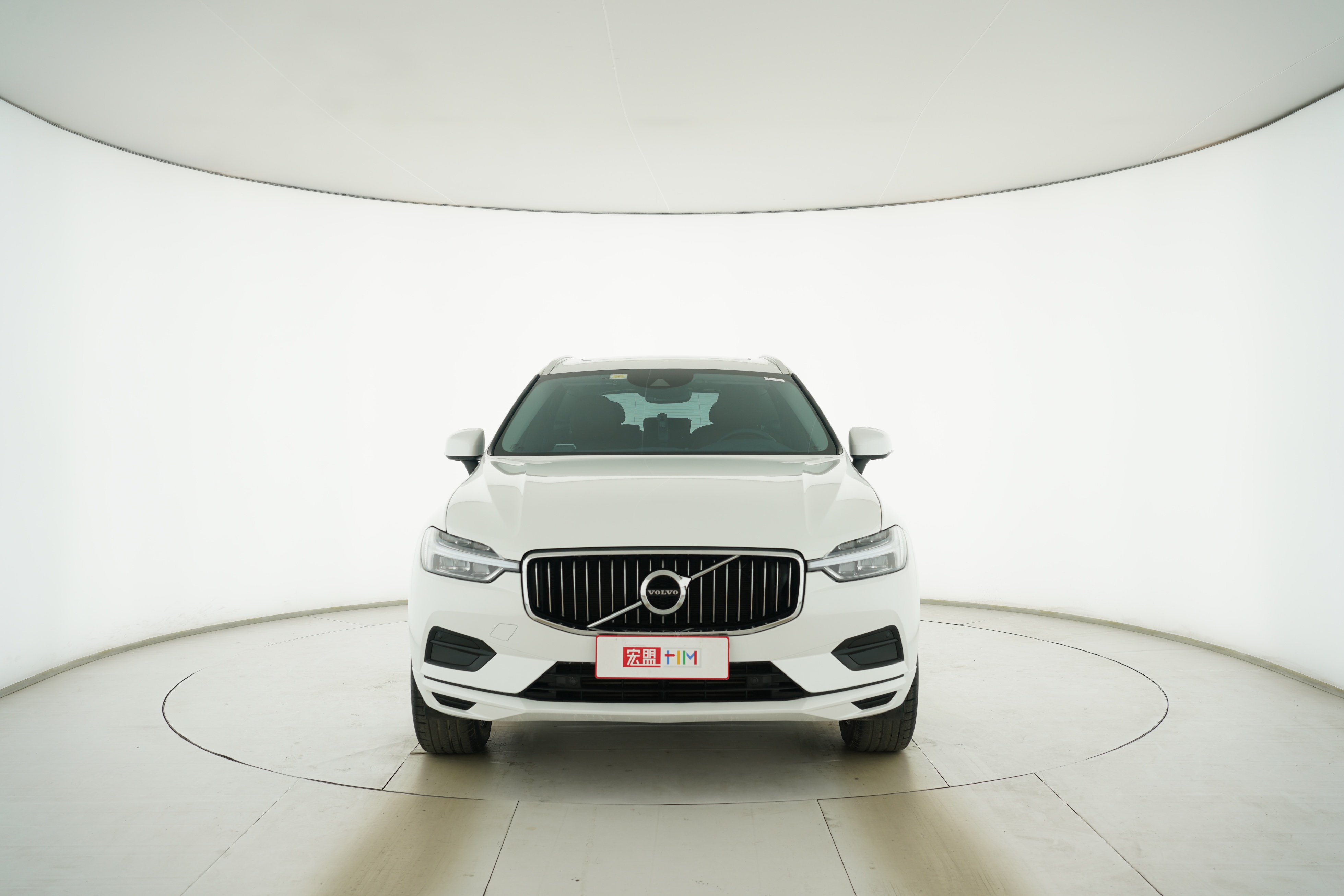 VOLVO XC60 2019 — фото 5