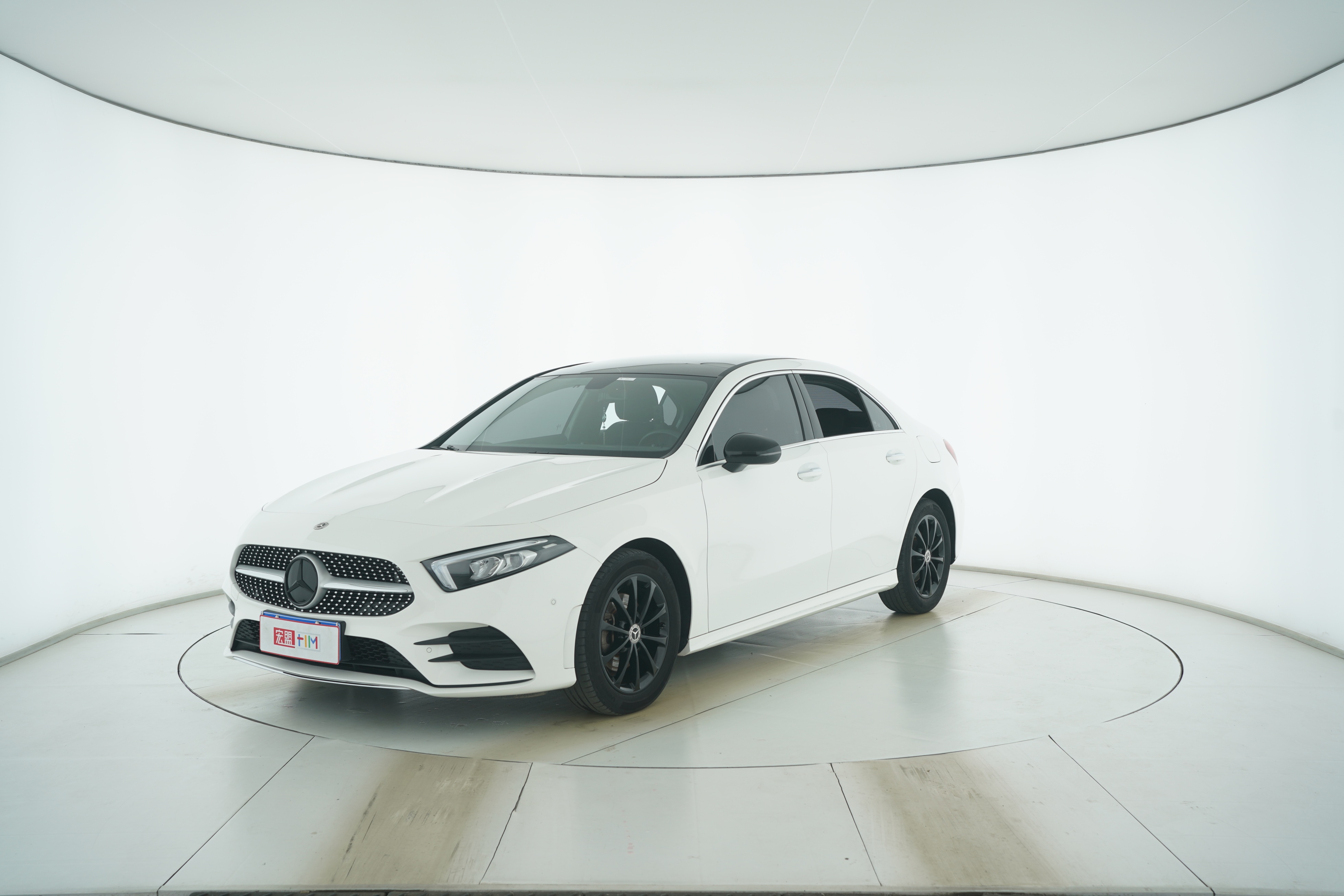 Mercedes Benz A-Class 2021 — фото 1