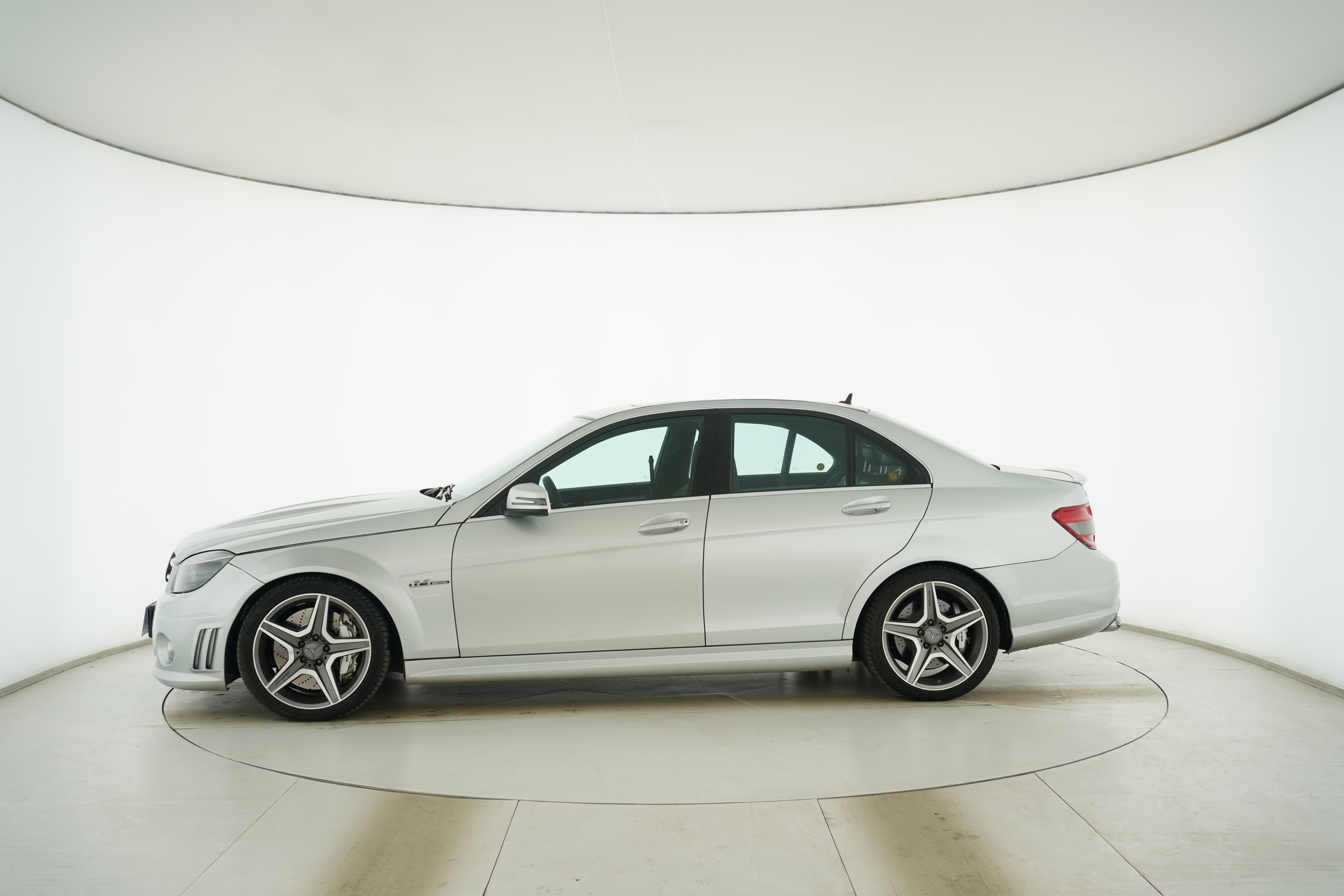 Mercedes Benz Mercedes-benz C-Class AMG 2010 — фото 7