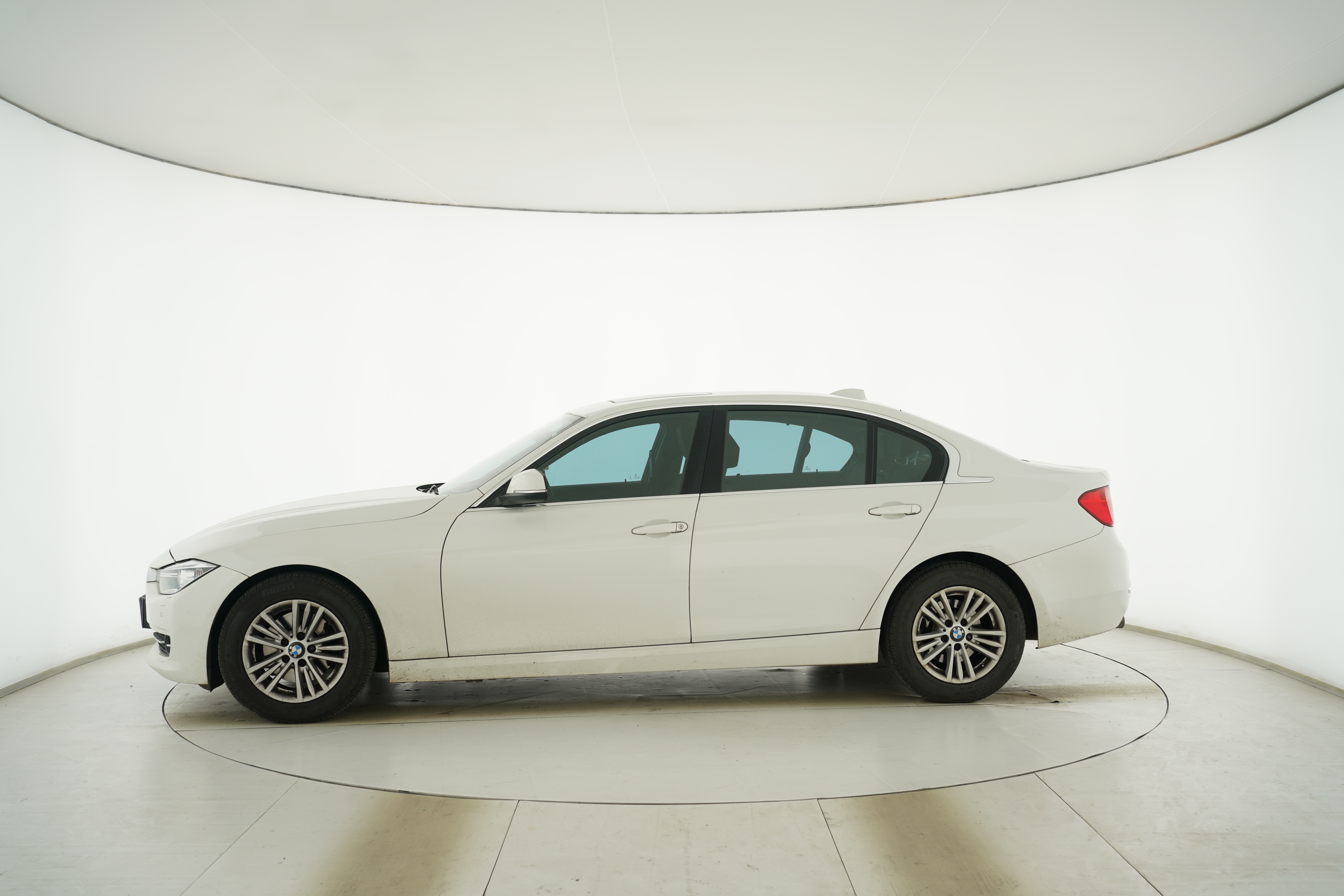 BMW 3 Series 2015 — фото 7