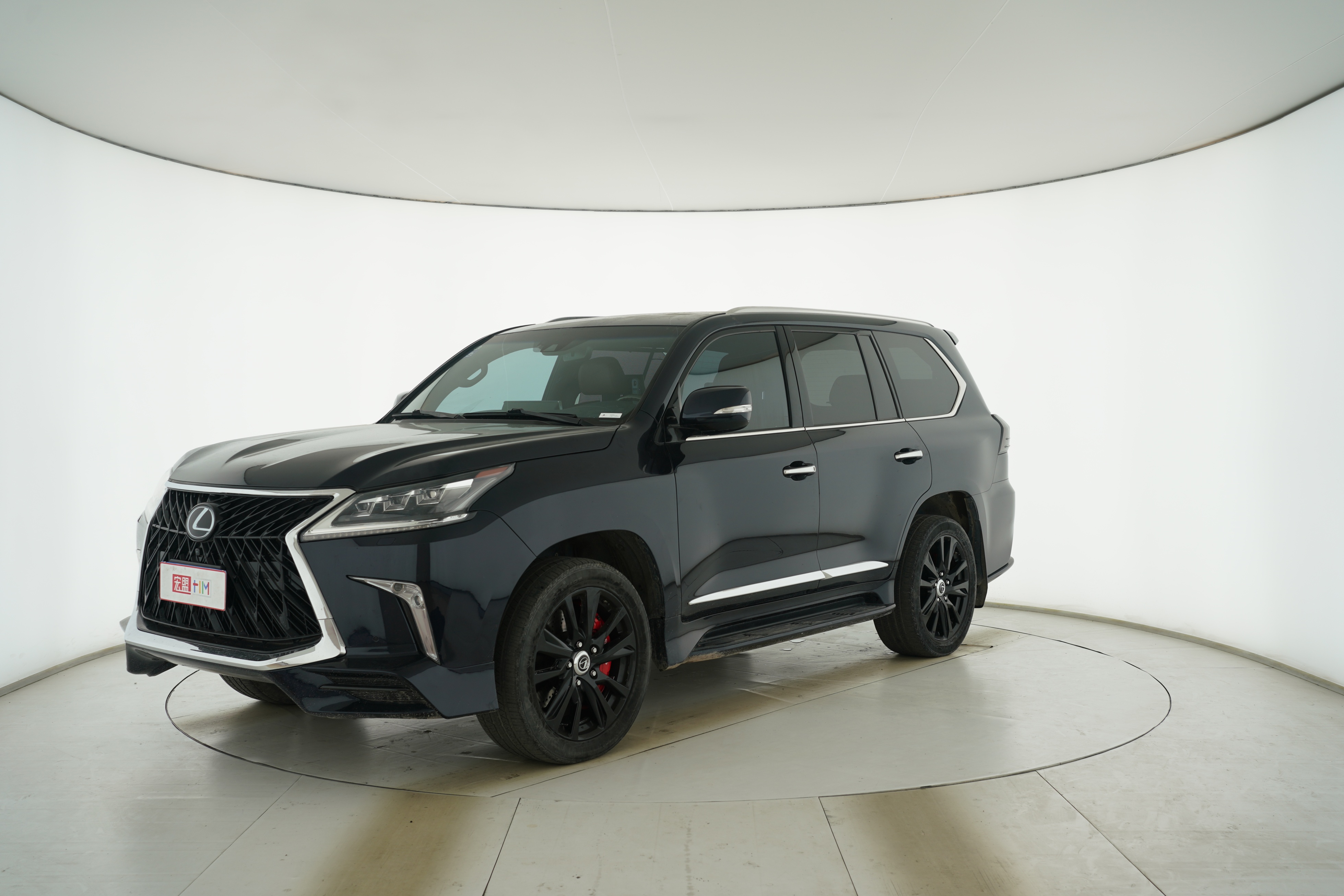 Lexus LX 2016 — фото 1