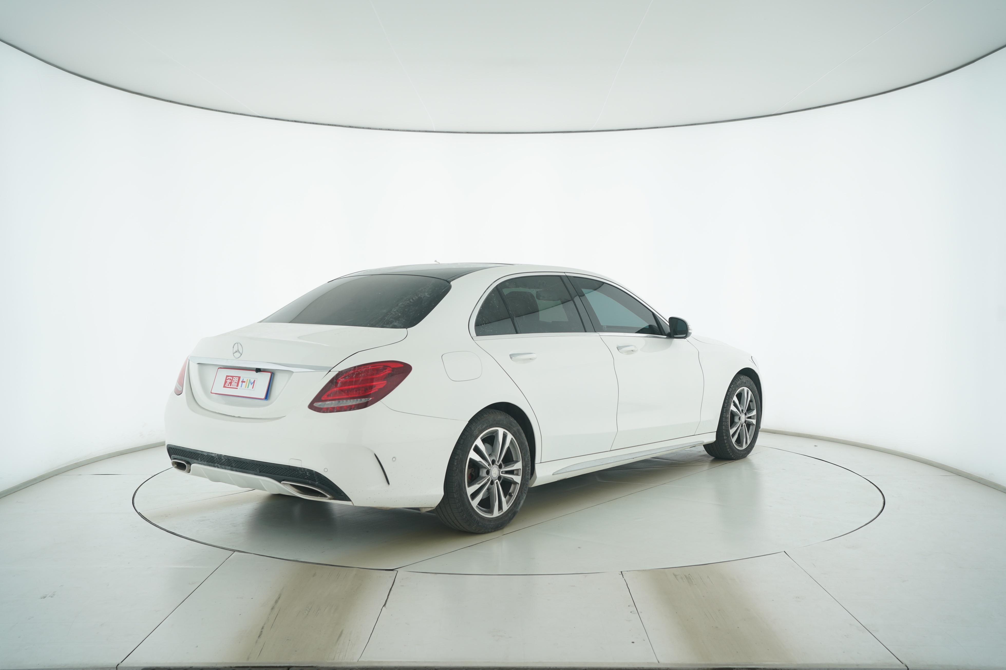 Mercedes Benz C-Class 2016 — фото 4