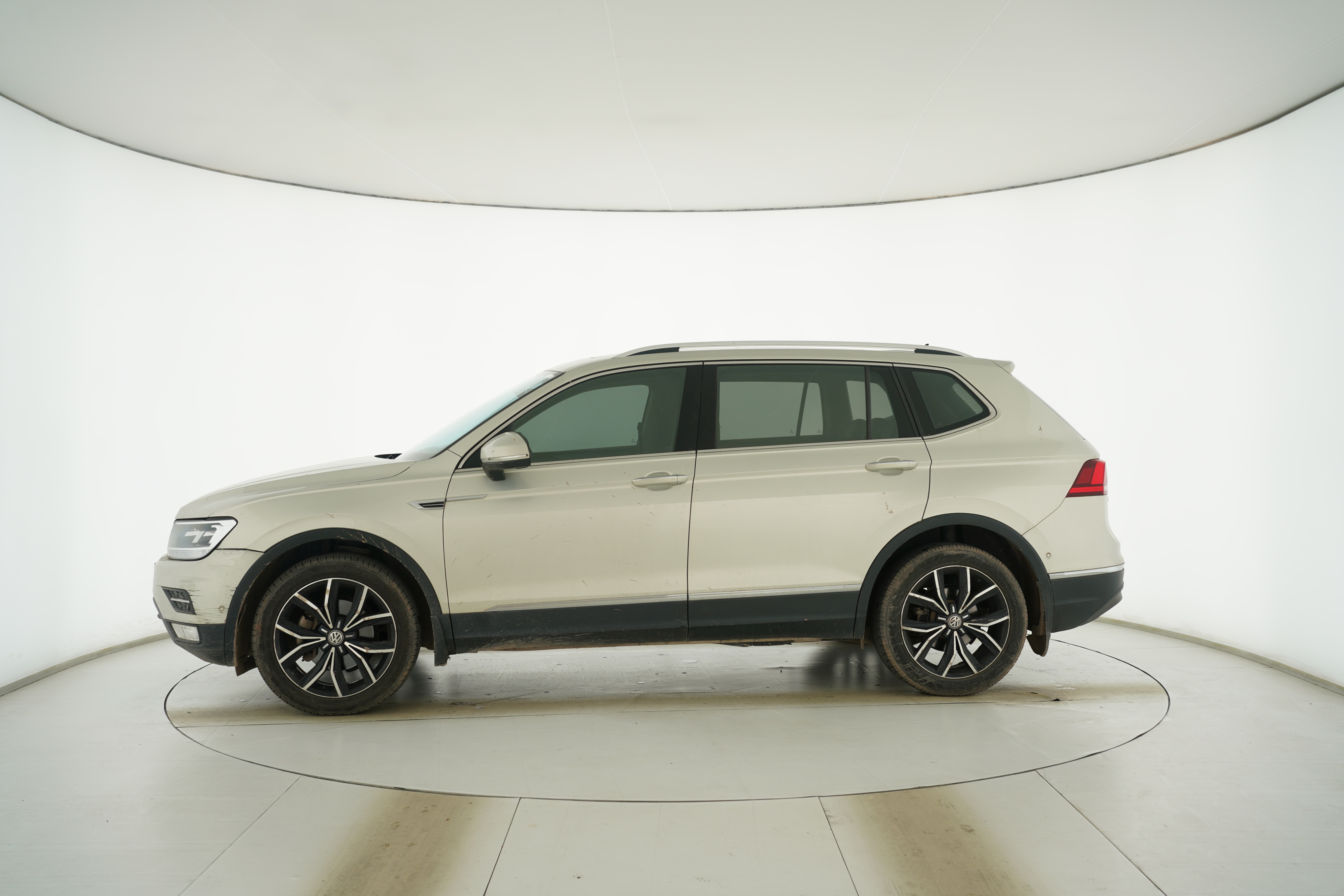 Volkswagen Tiguan L 2019 — фото 7