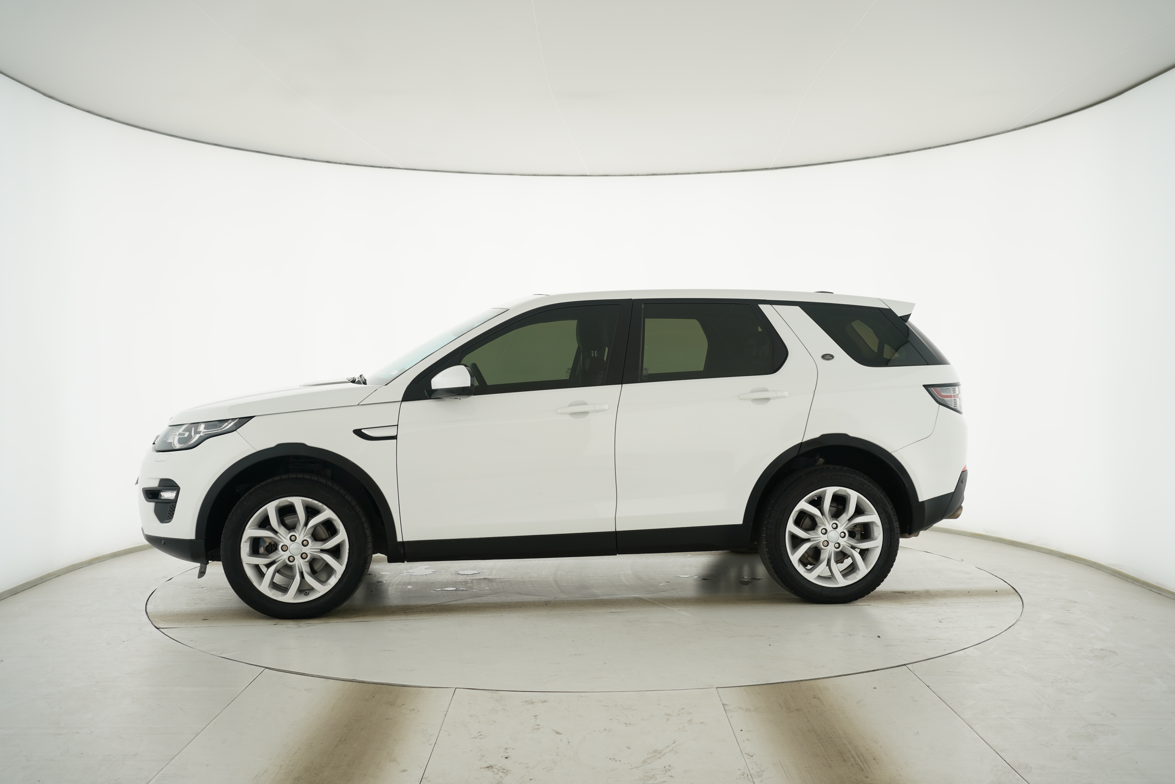 Land Rover Discover Divine Action 2016 — фото 7