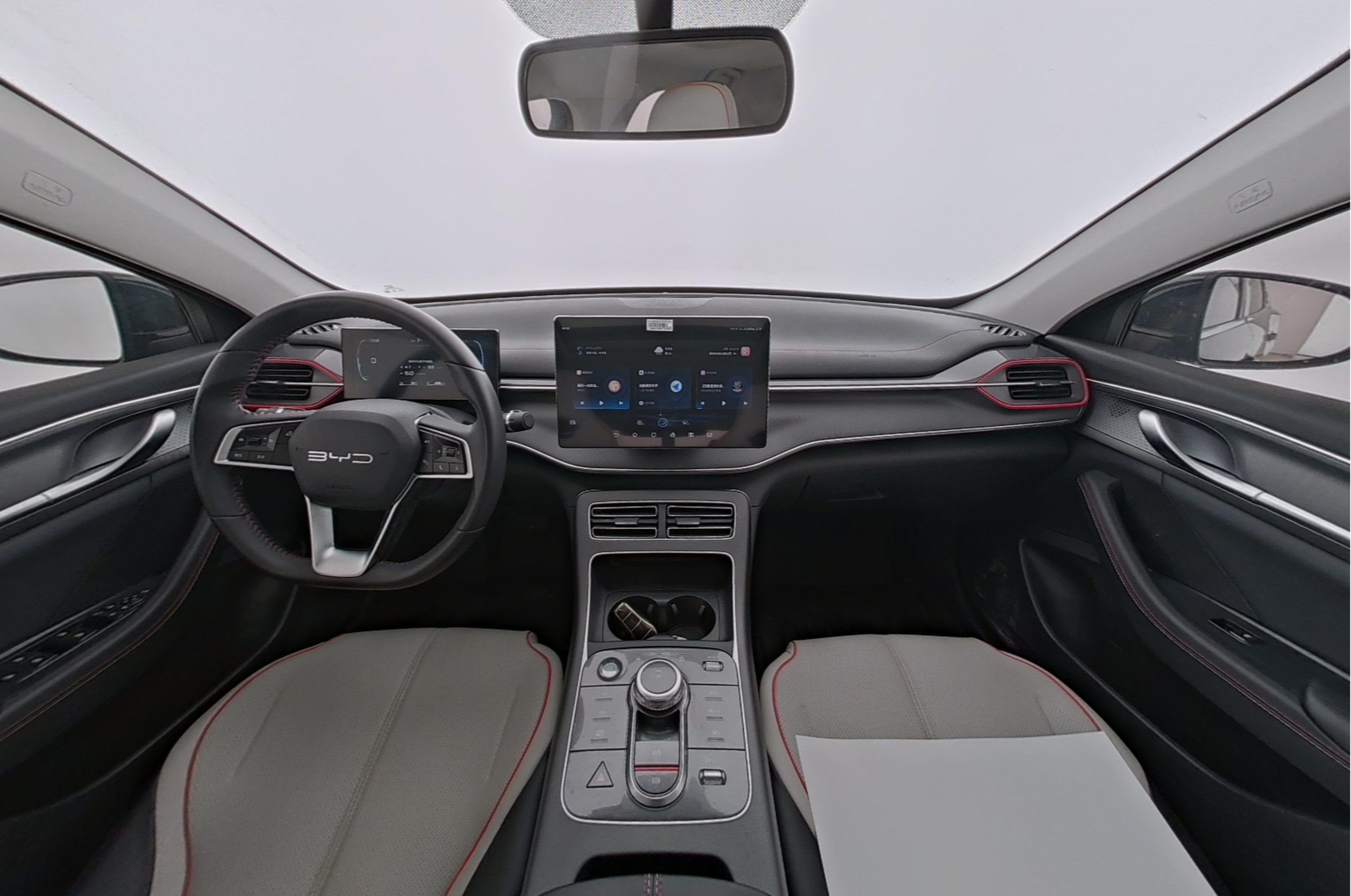 BYD QIN PLUS Hybrid 2023 — фото 9