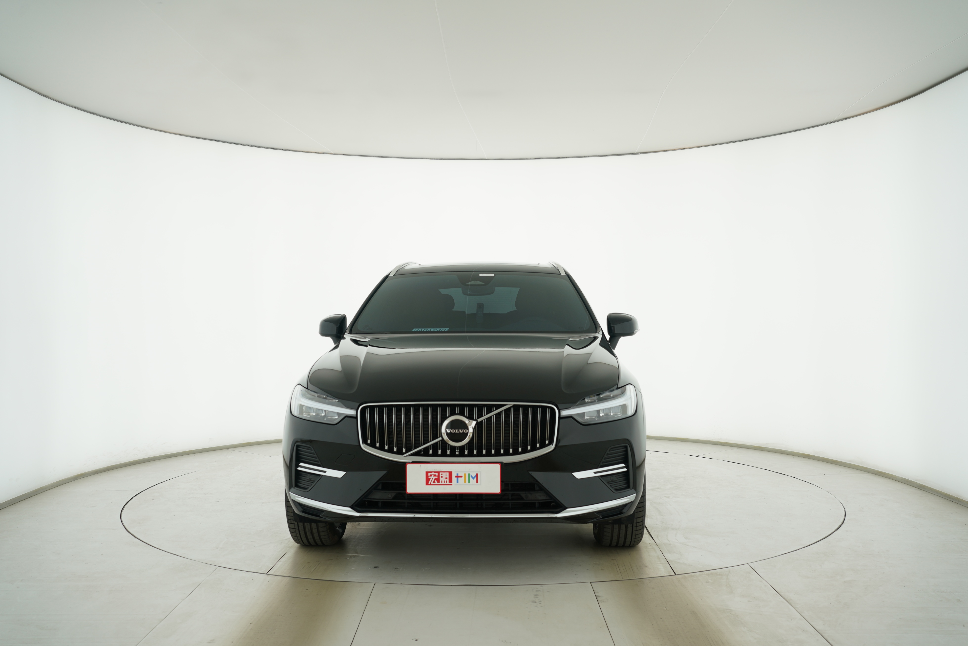 VOLVO XC60 2022 — фото 5