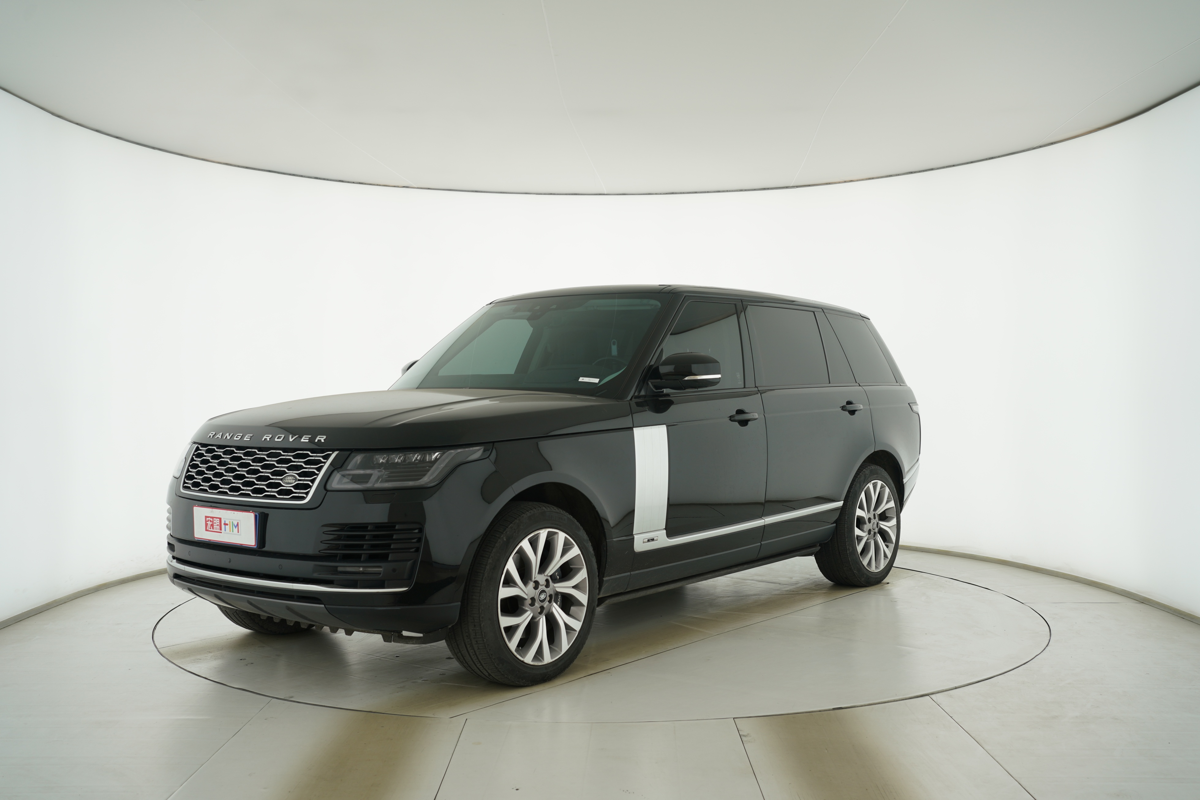 Land Rover Range Rover 2021 — фото 1